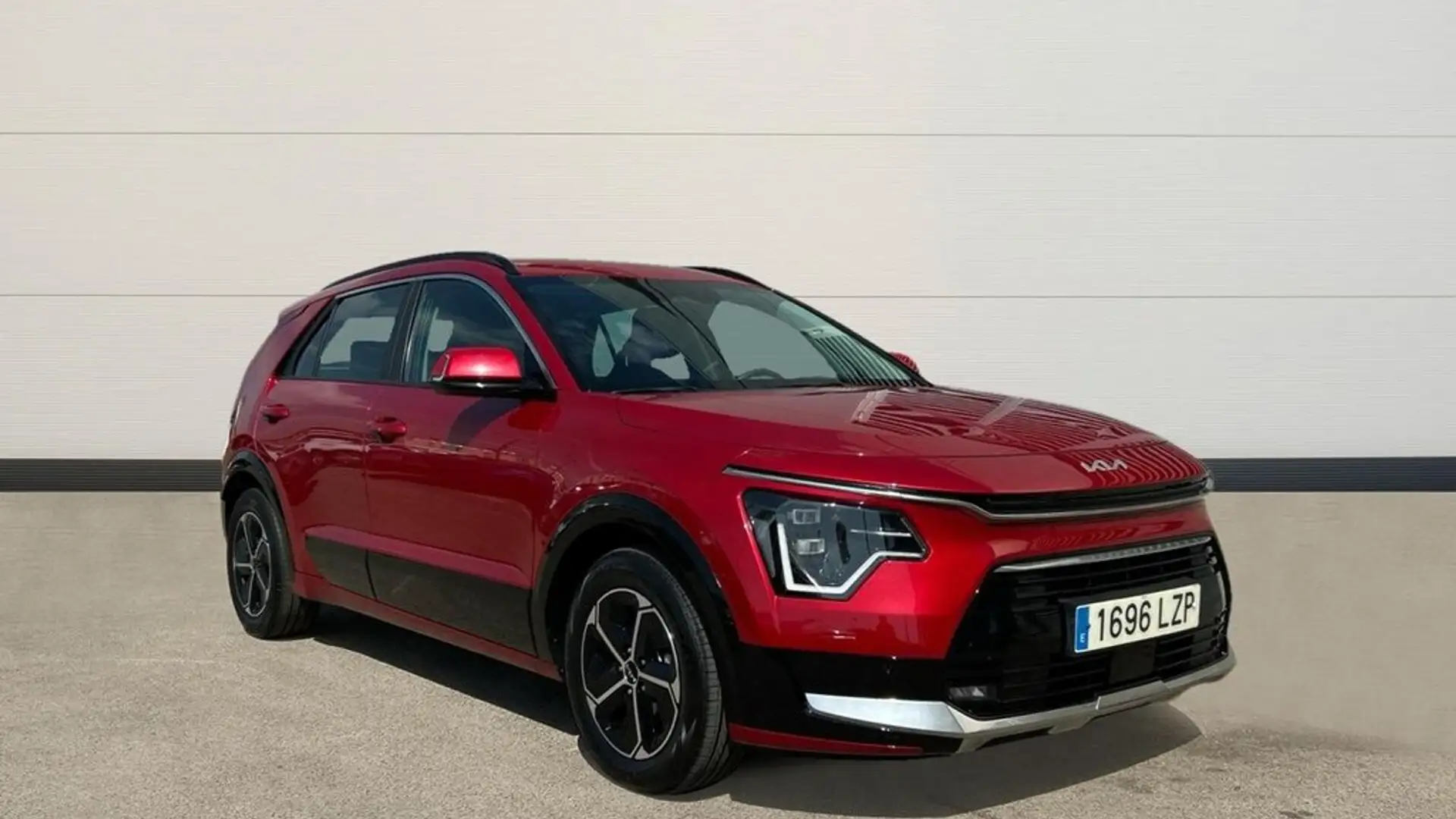 Kia Niro 1.6 GDI PHEV DRIVE 183 5P Rojo - 1