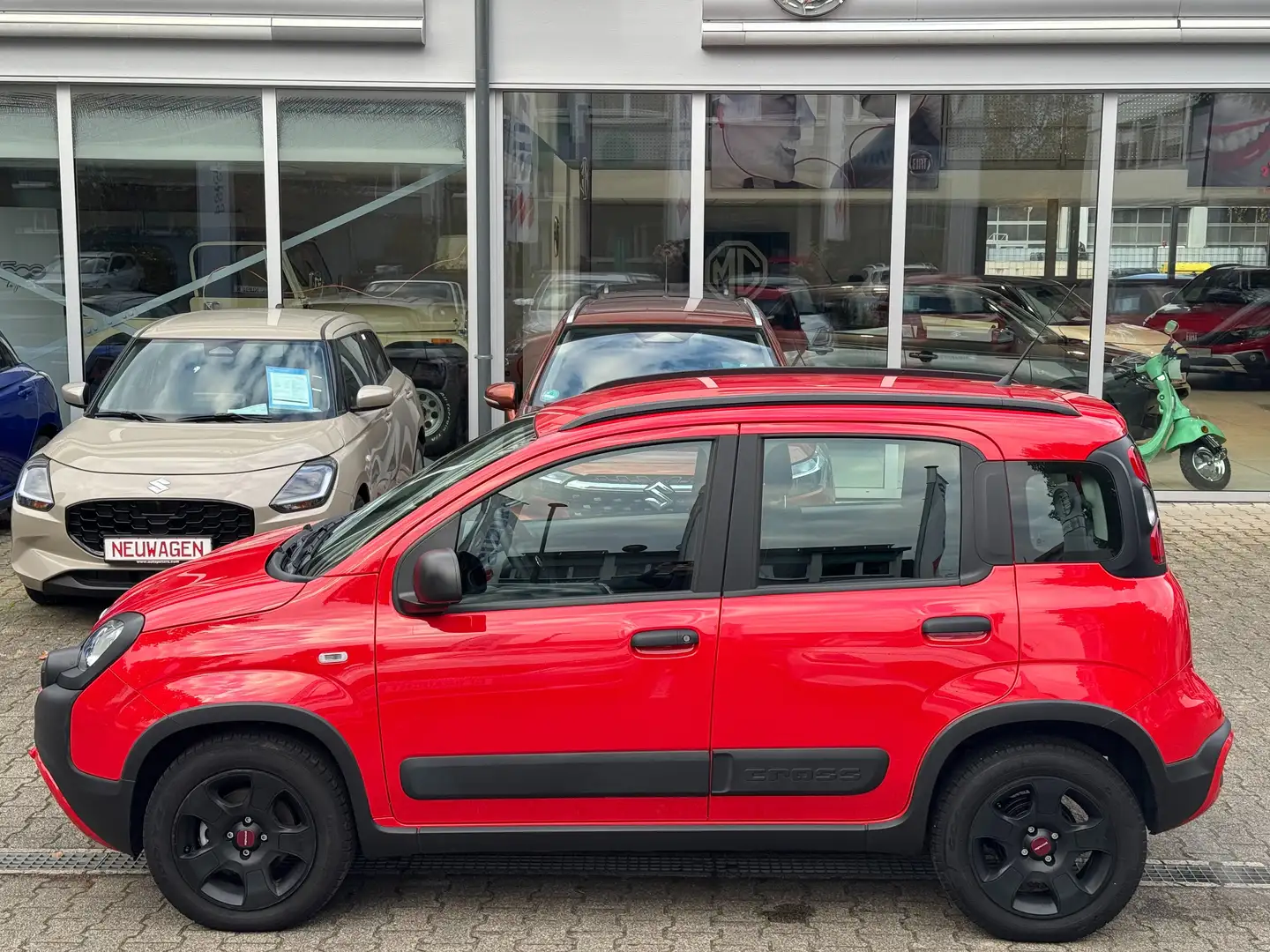 Fiat Panda 1.0 Hybrid City Cross * PDC, Bluetooth* Rot - 2