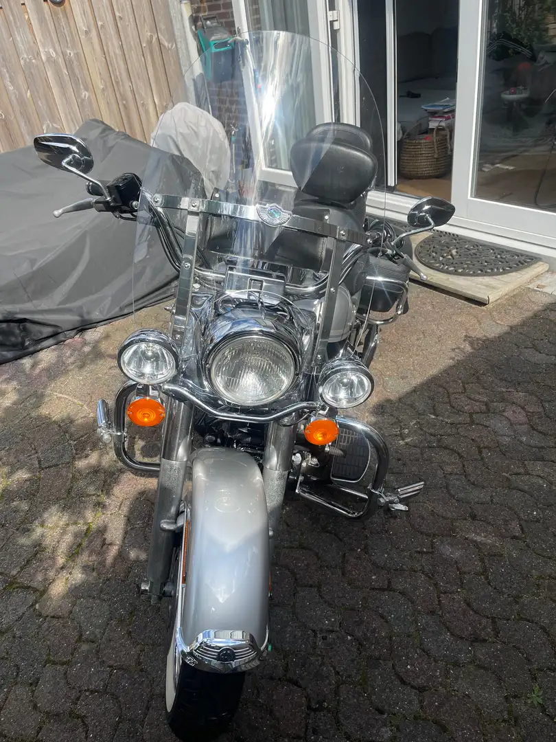 Harley-Davidson Road King Argent - 1