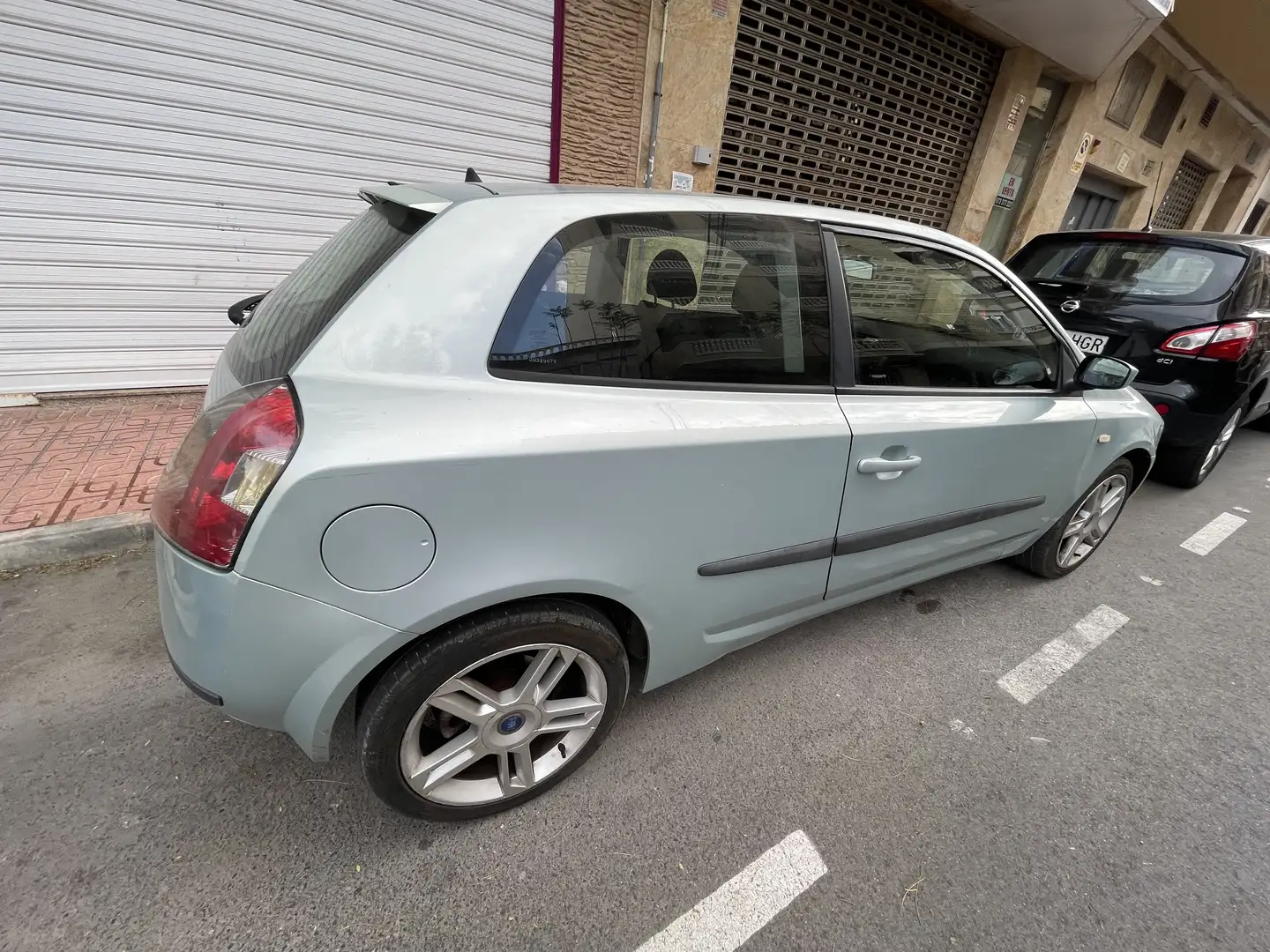 Fiat Stilo 1.6 Dynamic Gris - 2