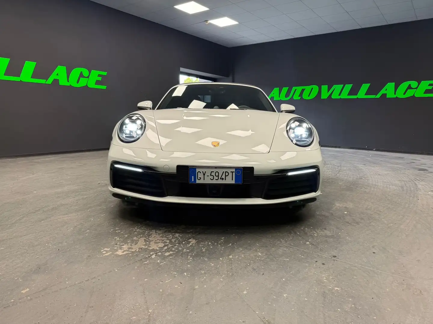 Porsche 911 911 / 992 Cabrio 3.0 Carrera auto PREZZO REALE Bianco - 2