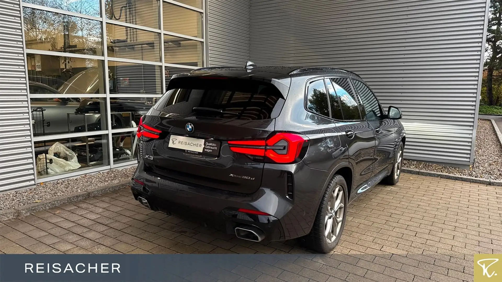 BMW X3 xDrive 30d M-Sport HUD 360° ACC Laser AHK Grau - 2