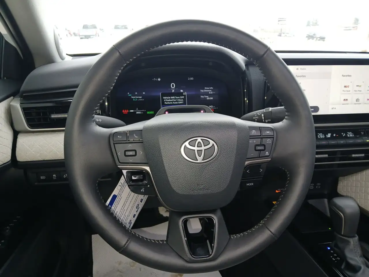 Toyota Camry снимка Toyota Camry