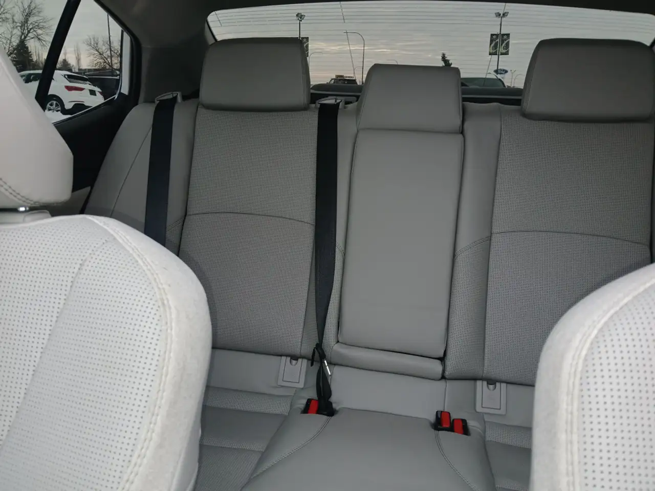 Toyota Camry снимка Toyota Camry