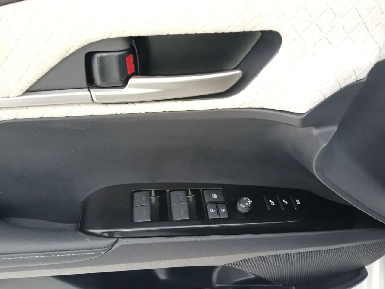Toyota Camry снимка Toyota Camry