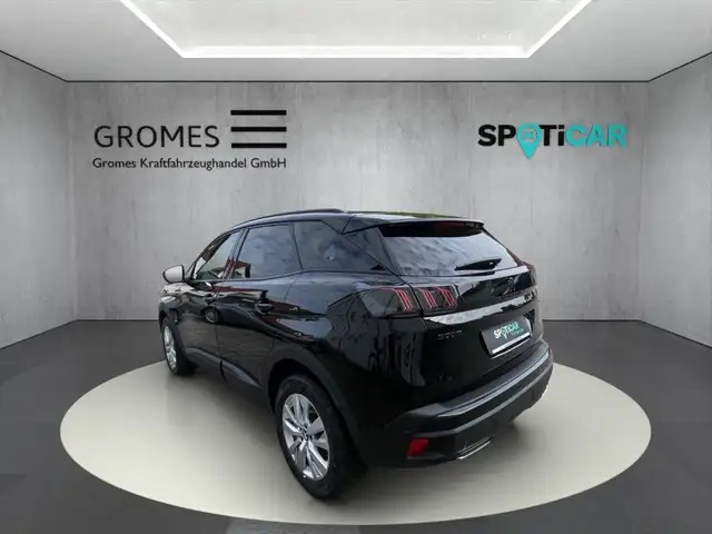Peugeot 3008 view 5