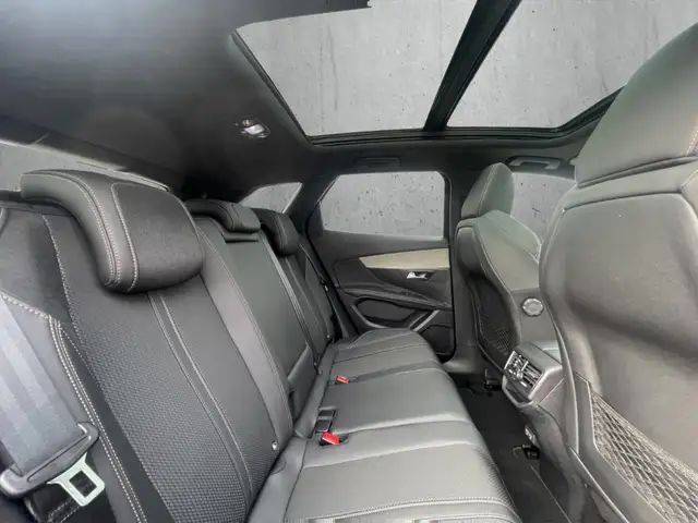 Peugeot 3008 view 14