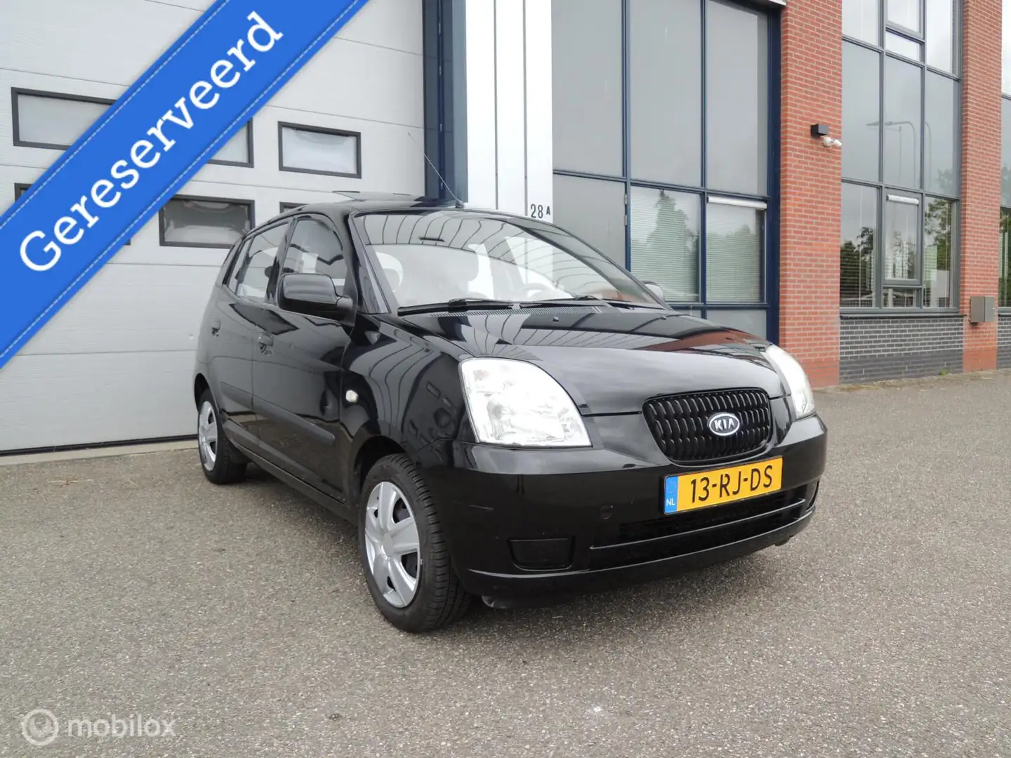 Kia Picanto 1.0 LX van 2e Eigenaar! Zwart - 2