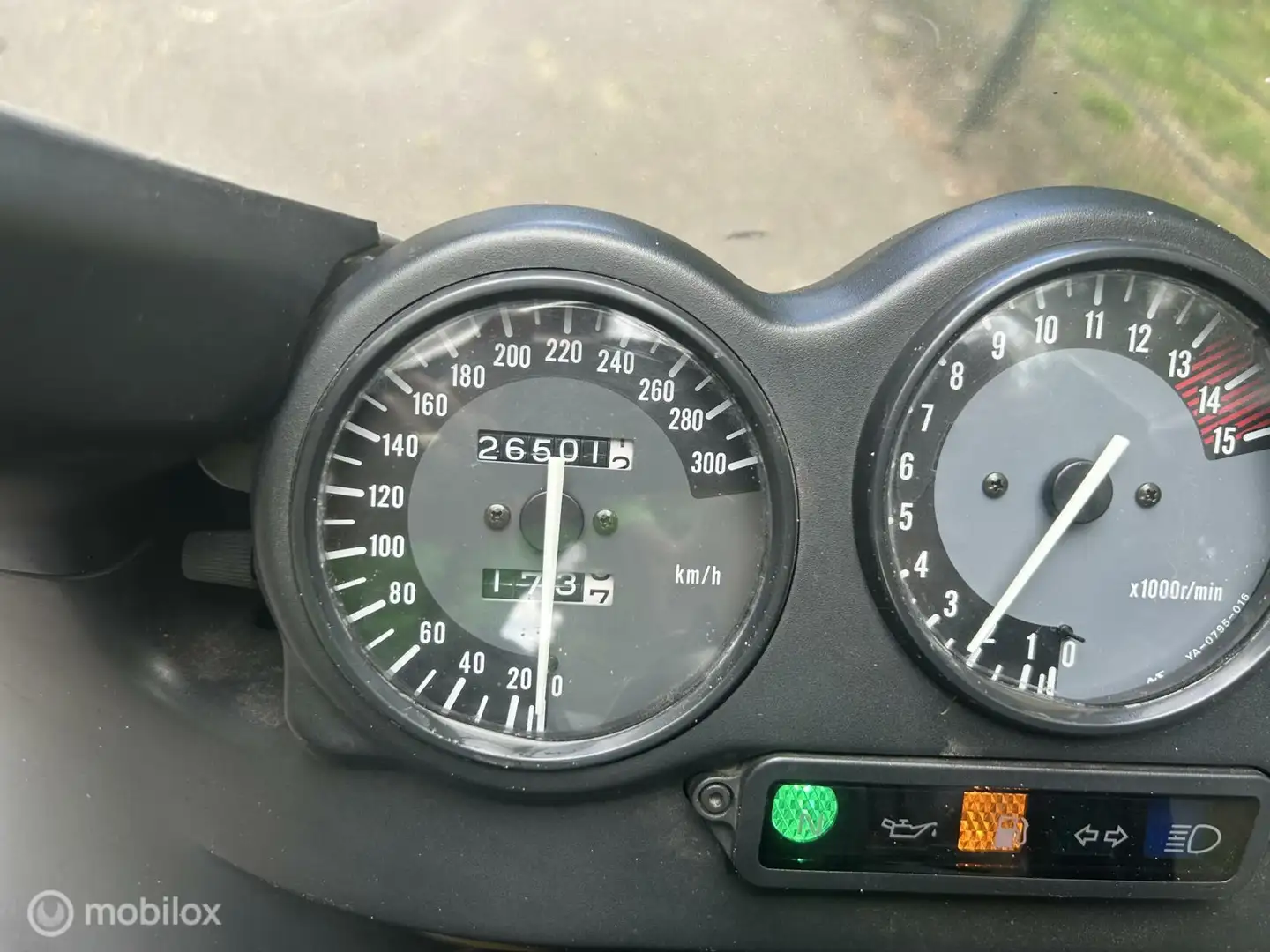 Yamaha FZR 600 R - 2