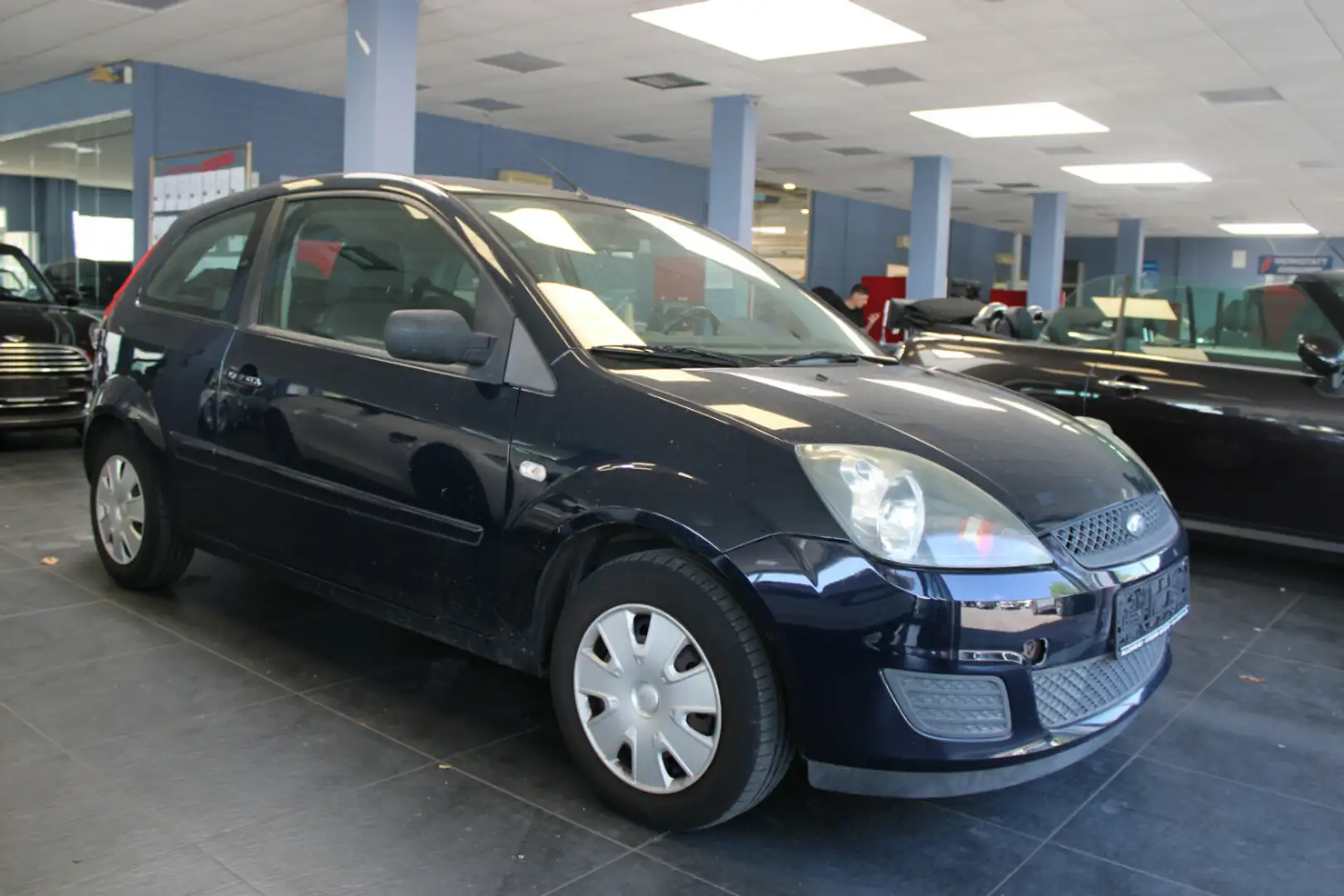 Ford Fiesta 1.4 Ambiente - Klima - Blau - 1