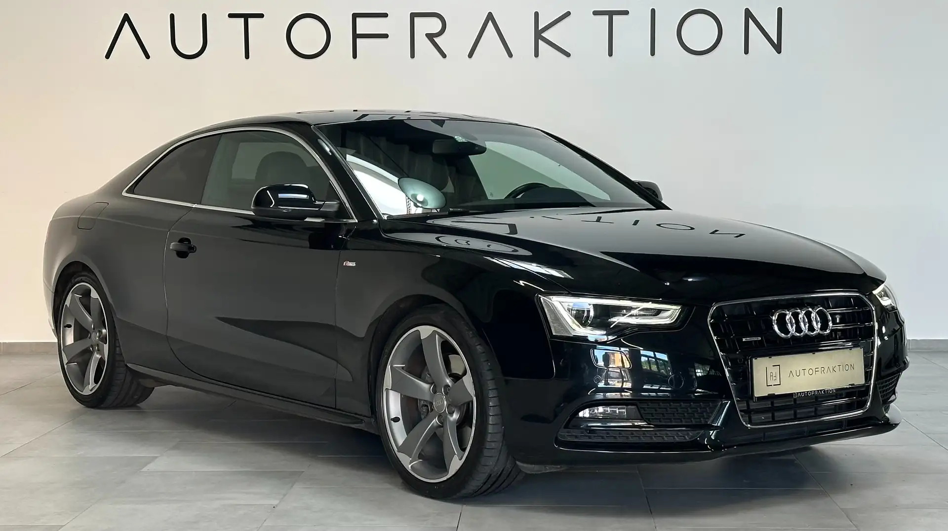 Audi A5 2.0 TFSI quattro (155kW) Zwart - 1