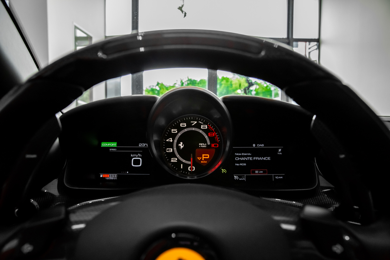 Ferrari GTC4 Lusso GTC4Lusso V12 ~Ferrari Munsterhuis~ — photo 12