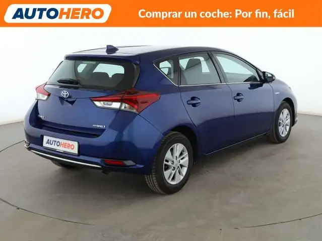 Toyota Auris view 6