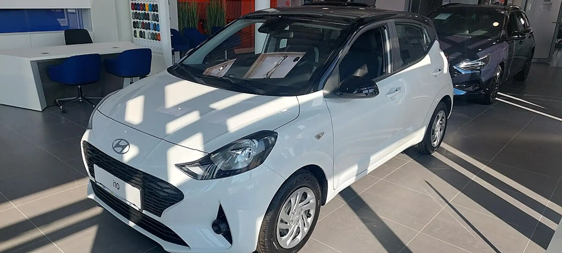 Hyundai i10 GO 1,0 MT Weiß - 2