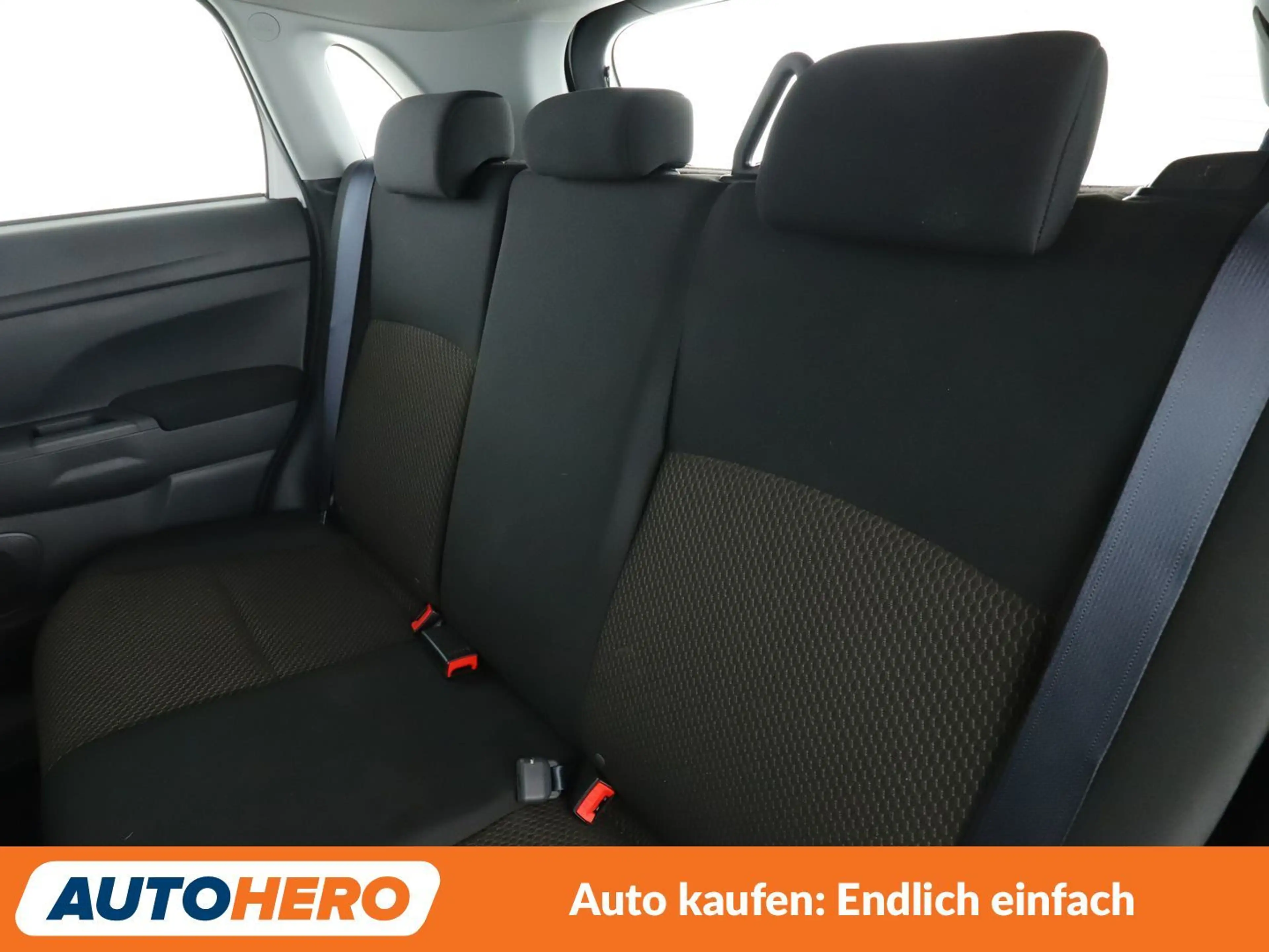 Mitsubishi ASX 1.6 Basis 2WD *AHK*ALU*KLIMA*GARANTIE* — photo 14