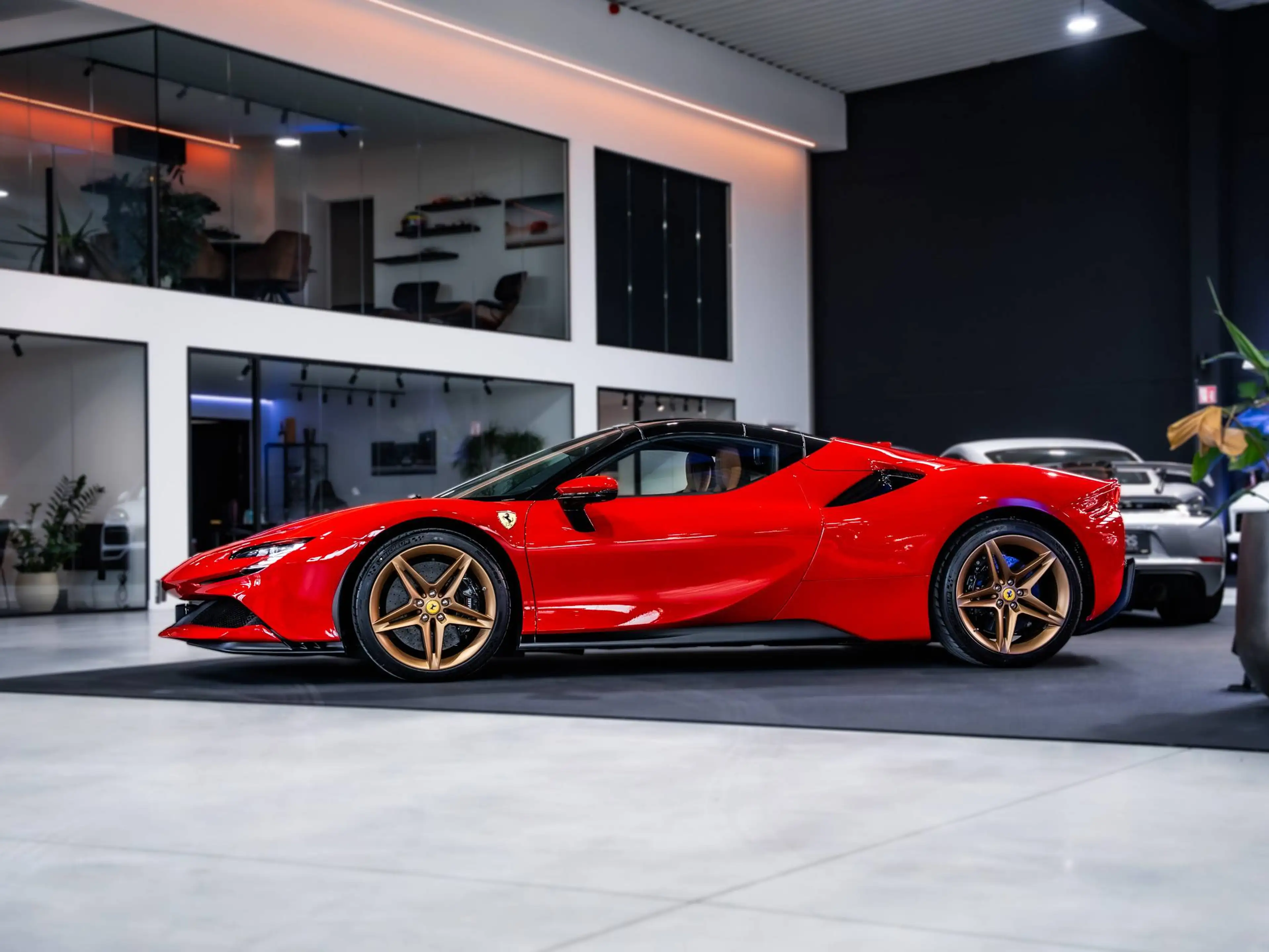Ferrari SF90 Spider 4.0 V8 PHEV - Asseto Fiorano Pack - VAT - Daytona — photo 2