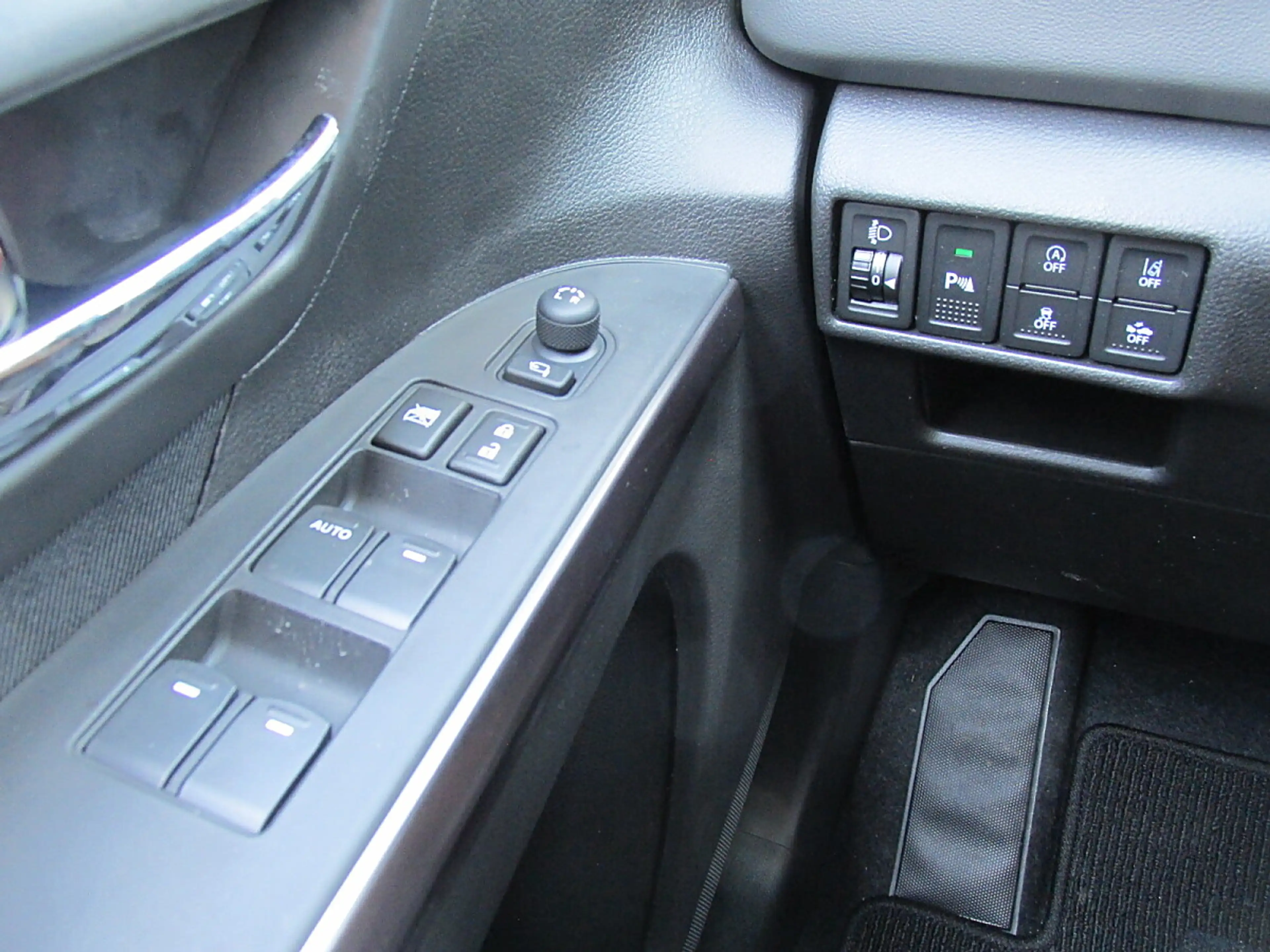 Suzuki S-Cross 1,4 Hybrid ALLGRIP shine Aut. — photo 11