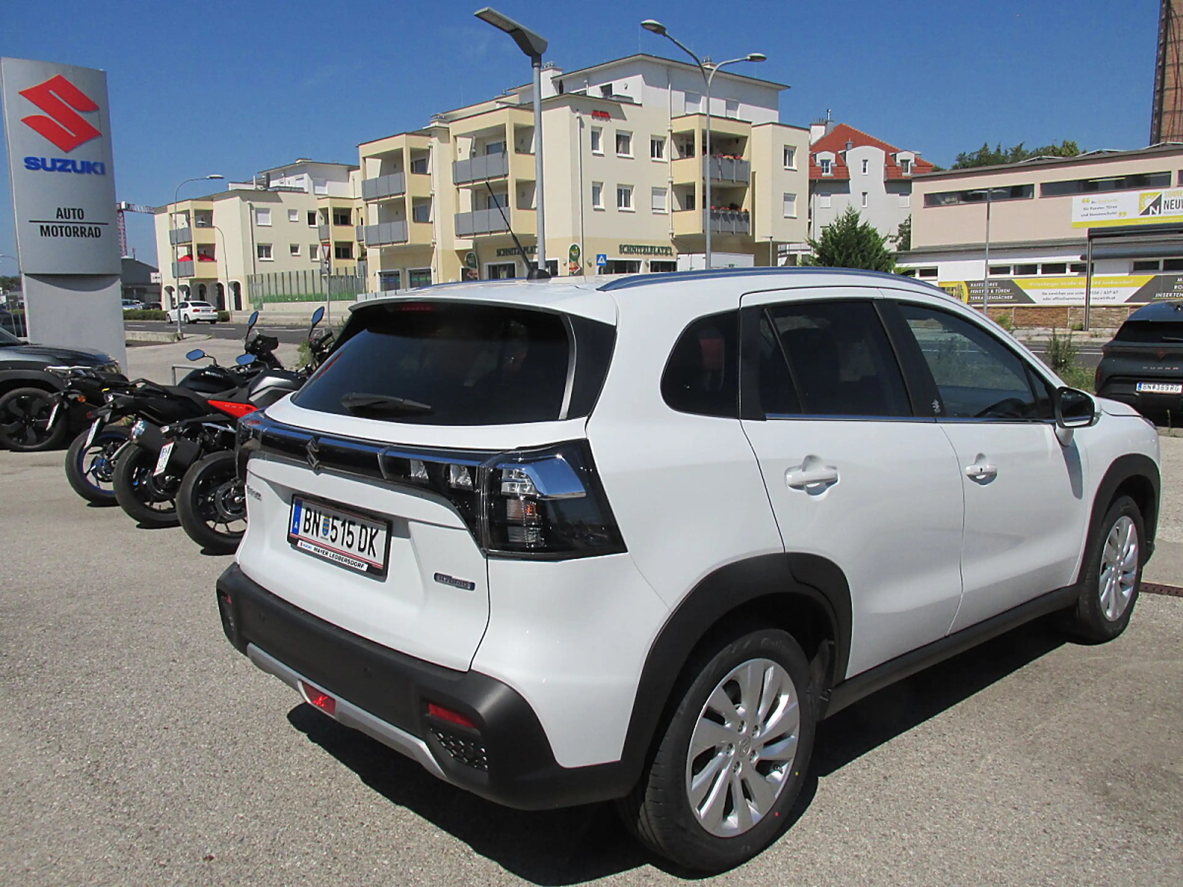 Suzuki S-Cross 1,4 Hybrid ALLGRIP shine Aut. — photo 3
