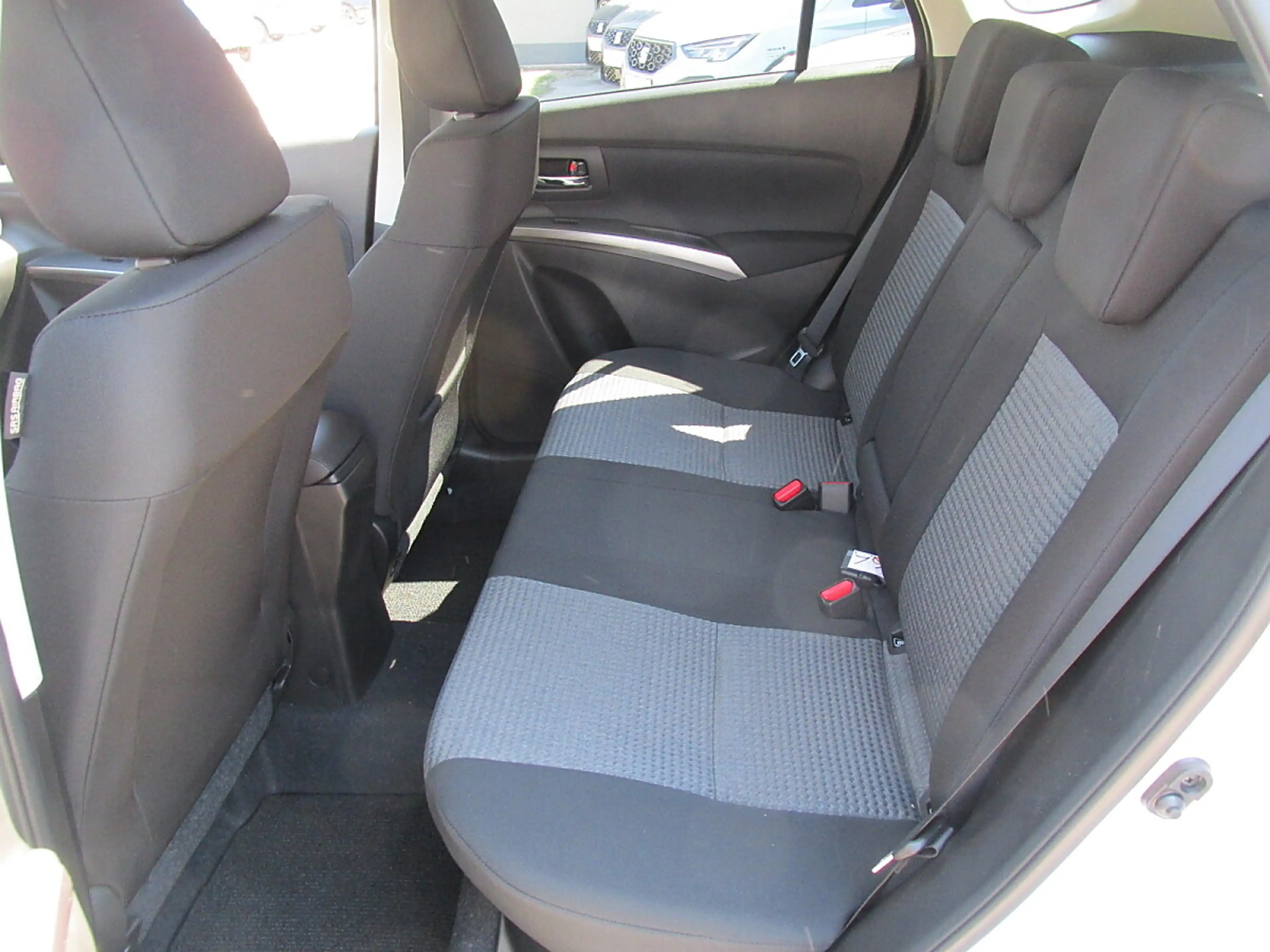 Suzuki S-Cross 1,4 Hybrid ALLGRIP shine Aut. — photo 12