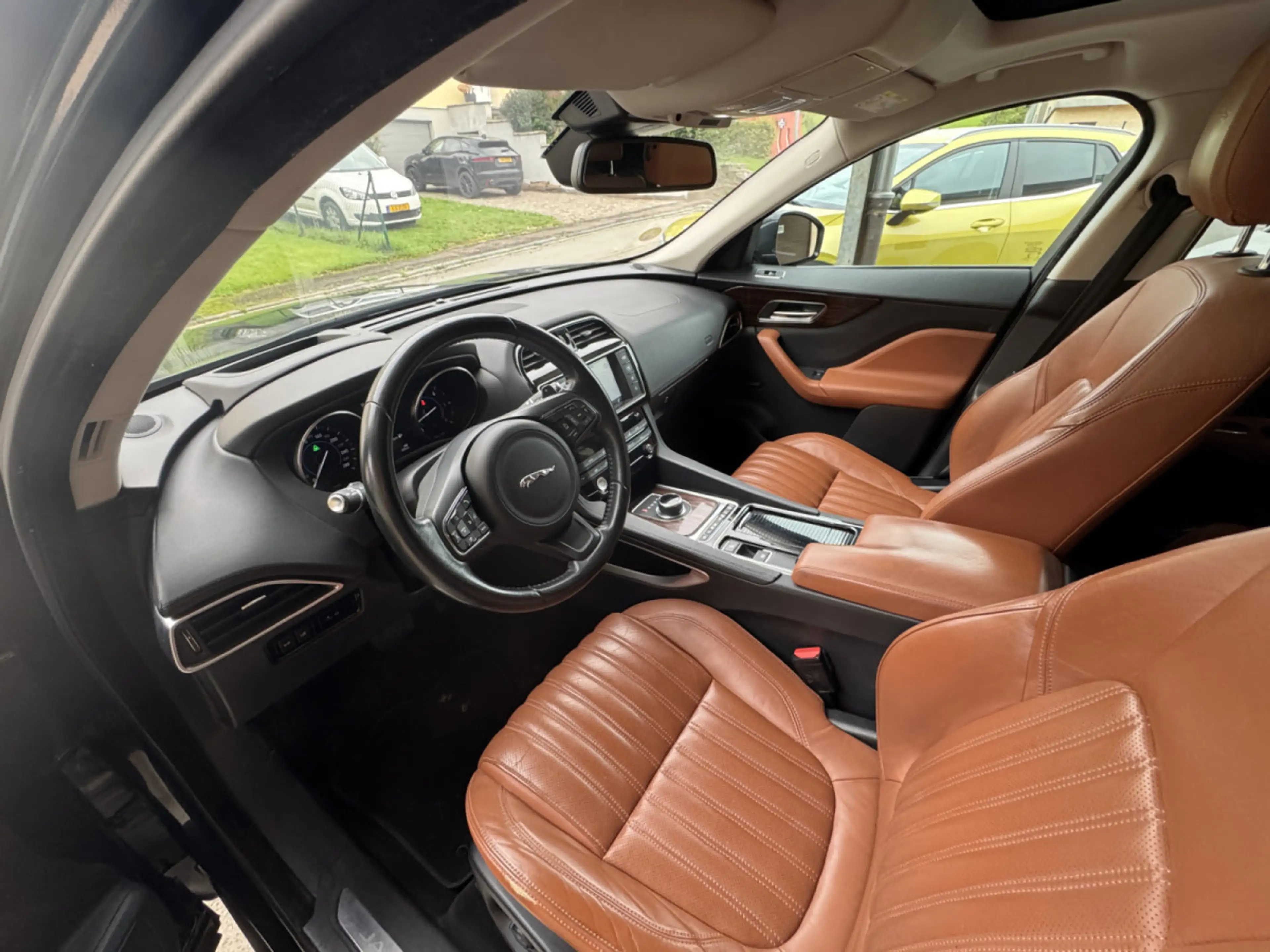 Jaguar F-Pace Jaguar F-PACE Portfolio 30d AWD - 221kW — photo 10