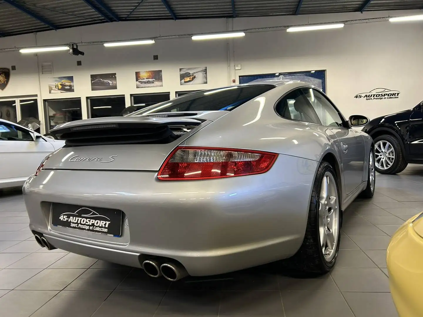 Porsche 911 IV (997) Carrera S TipTronic Grijs - 2