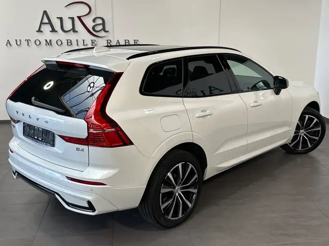 Volvo XC60 view 5