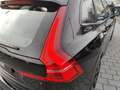 Volvo XC60 T6 Ultra Black Edition Recharge Plug-In Hybrid AWD Schwarz - thumbnail 16