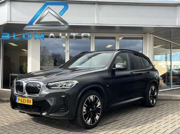 M-SPORT 80 kWh PANO+360+ACC+EL TREKH+HARMAN KARDON