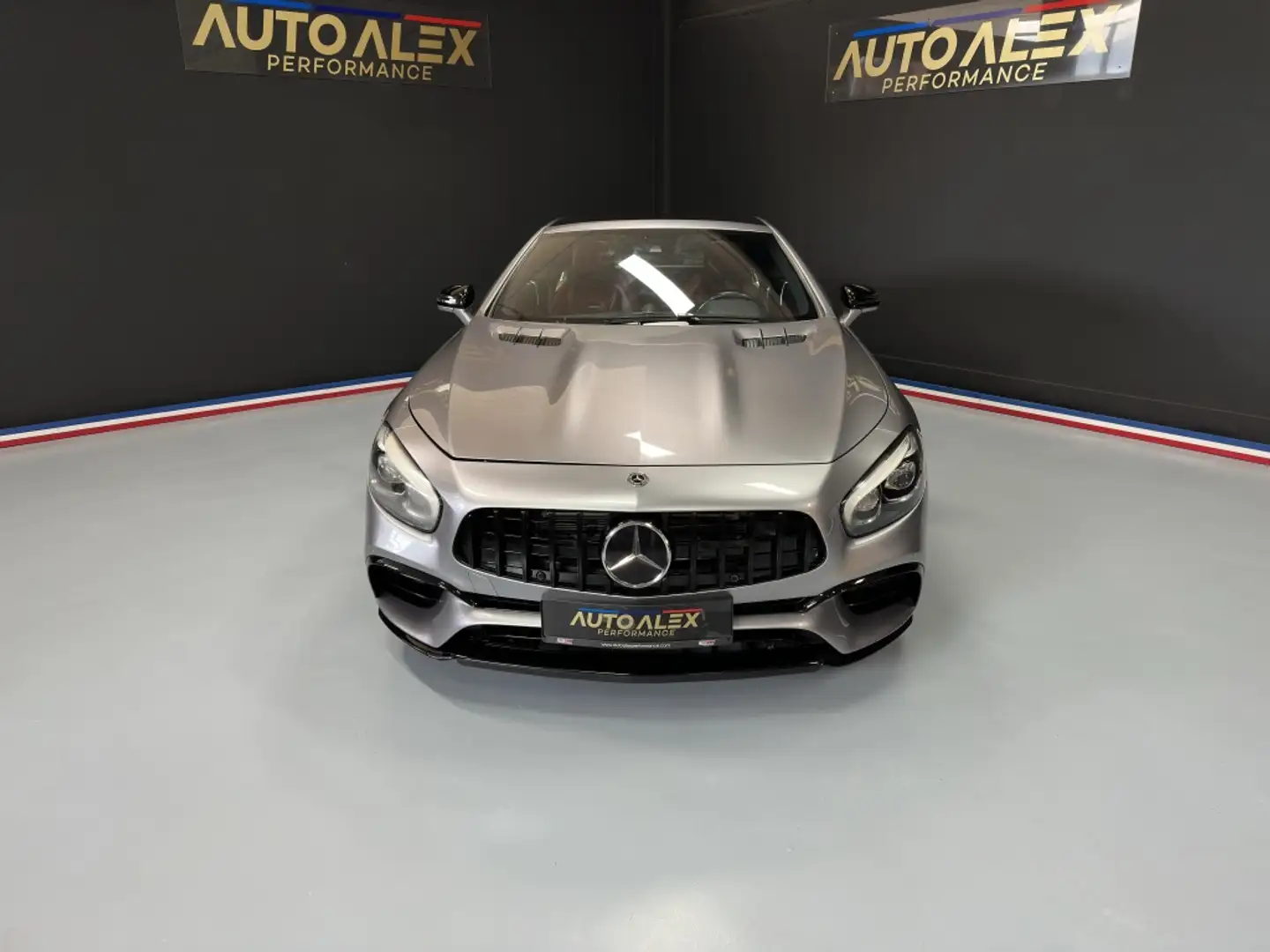 Mercedes-Benz SL 63 AMG 537 Aut. Gris - 2