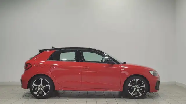 Audi A1 view 3