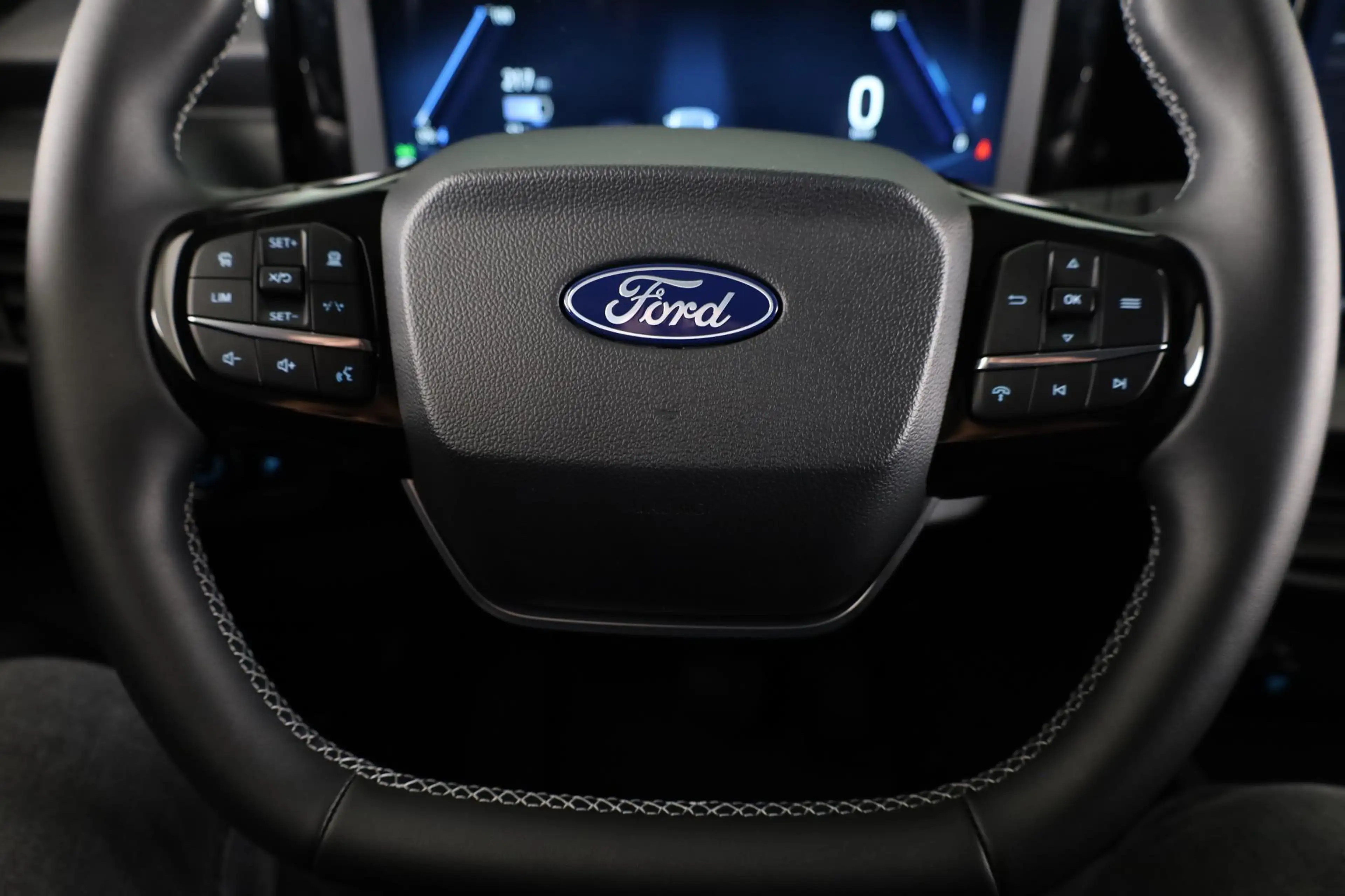 Ford Transit Courier E-Transit Trend 44 kWh | Adaptive Cruise Control | — photo 11