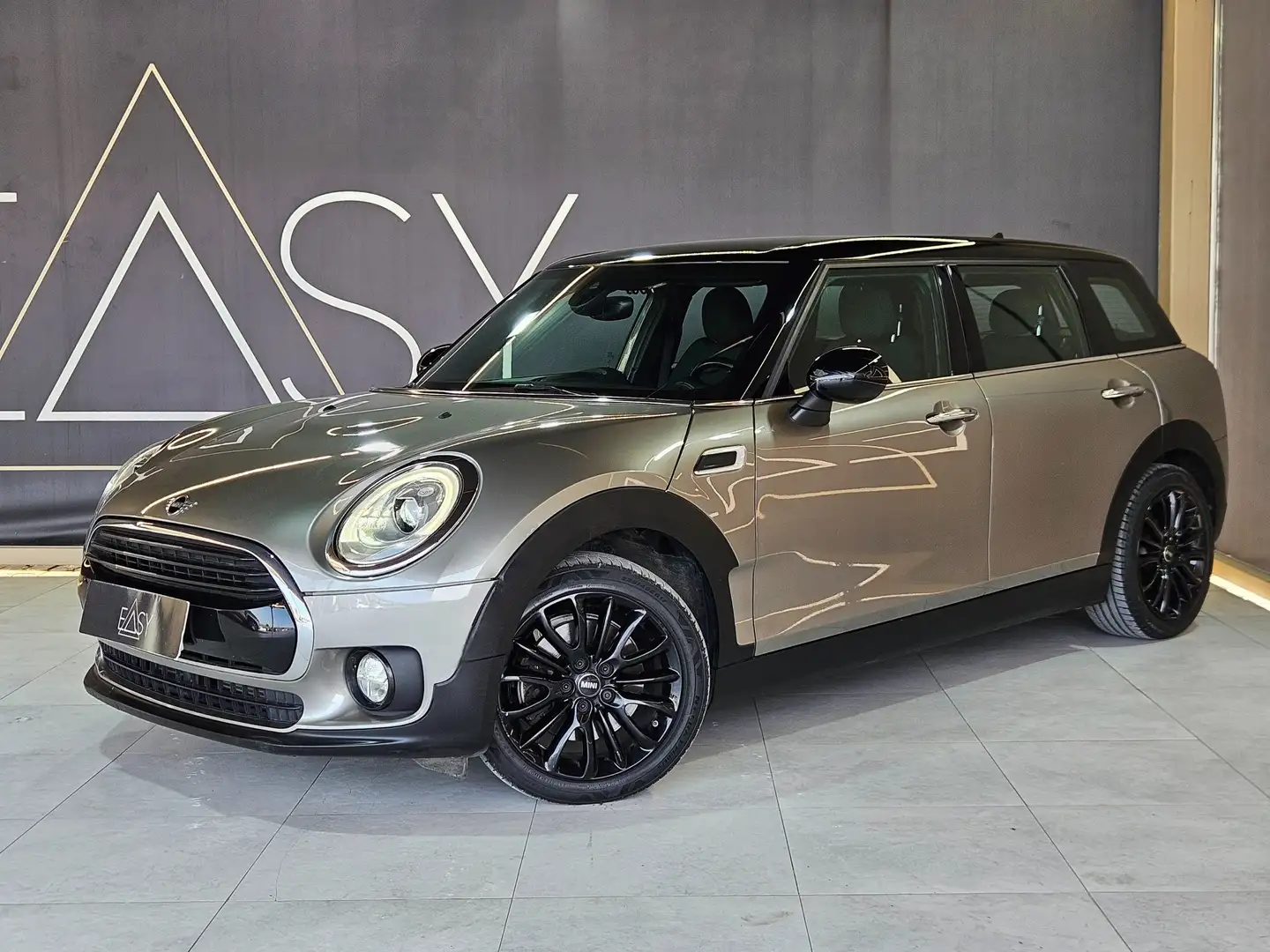MINI Cooper D Clubman 2.0 auto my18 - IVA ESPOSTA Gris - 1