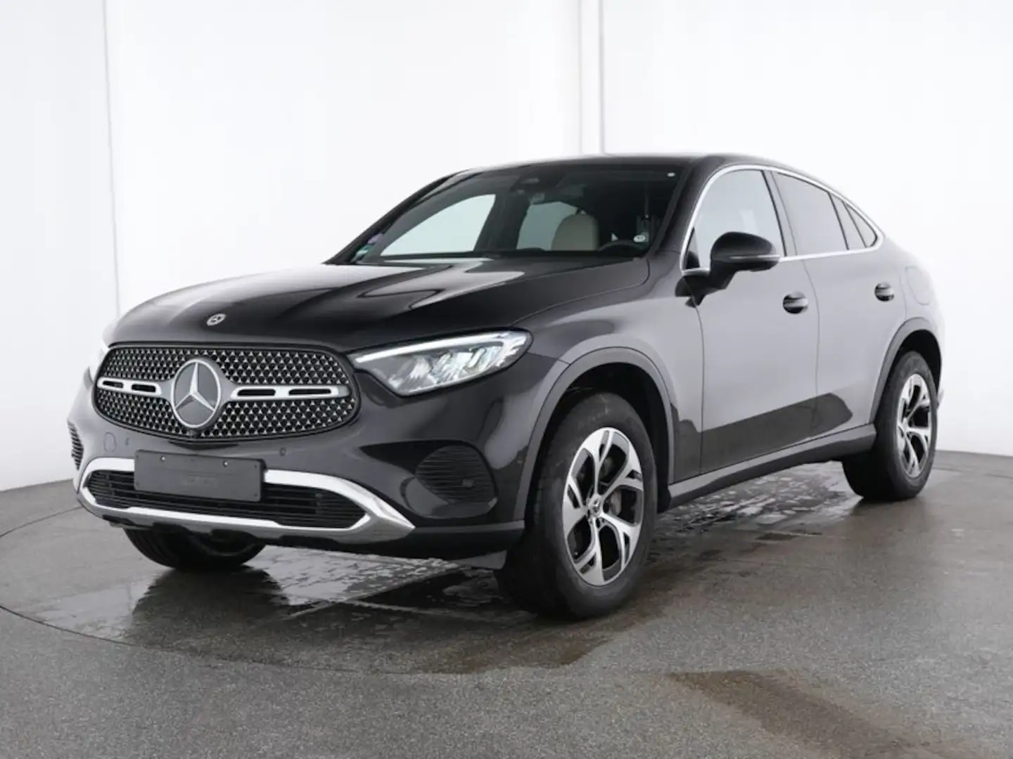 Mercedes-Benz GLC 300 e 4M COUPE Pano AHK Headup Sitzklima Negro - 2