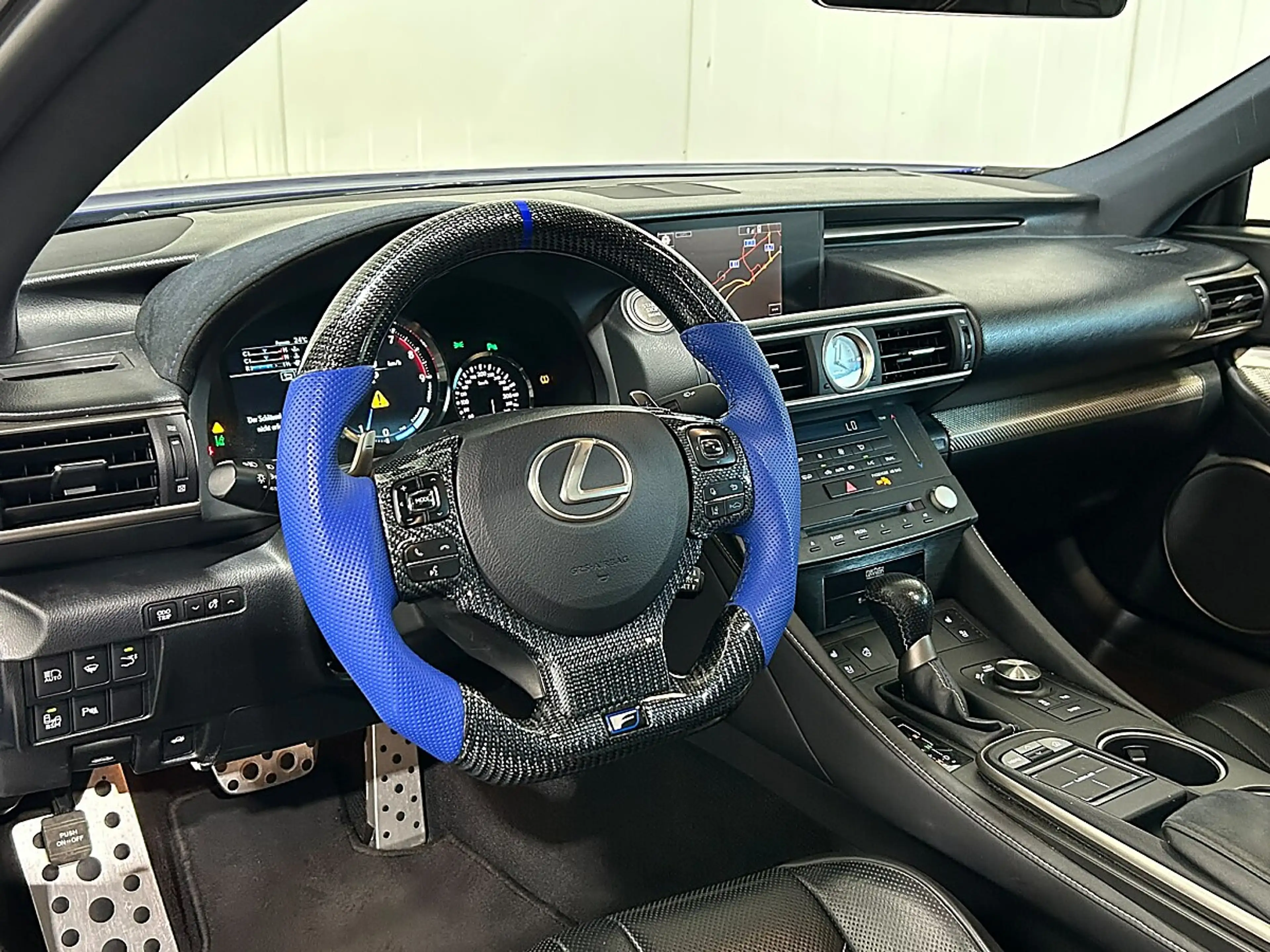 Lexus RC F //CARBON//SCHIEBDACH//FOX-AUSPUFFANLAGE// — photo 15