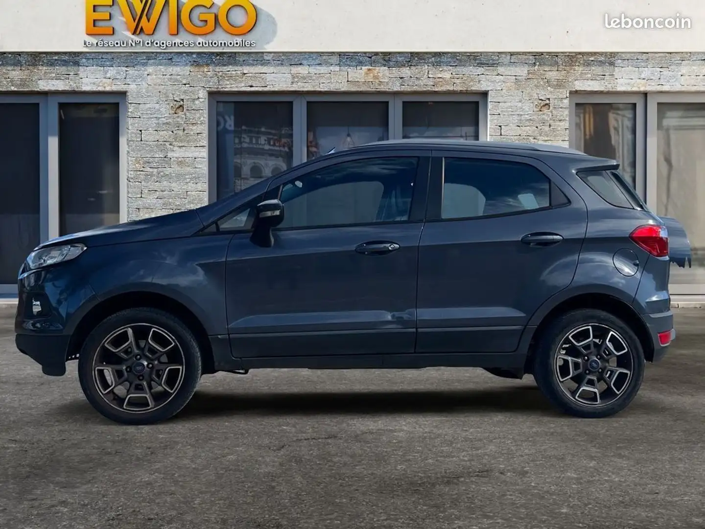 Ford EcoSport 1.0 ecoboost 125ch titanium 1ère main full suivi à jour clim garantie 6 mois Bleu - 2