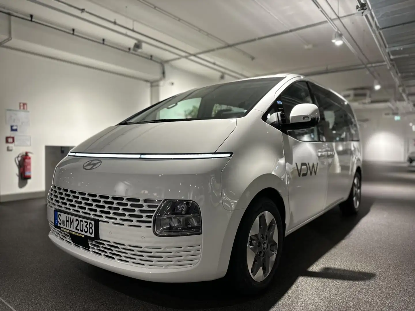 Hyundai STARIA + LM (18)+ PARKPAKET+ELEKTR.SCHIEBETÜREN! Klima Bianco - 2