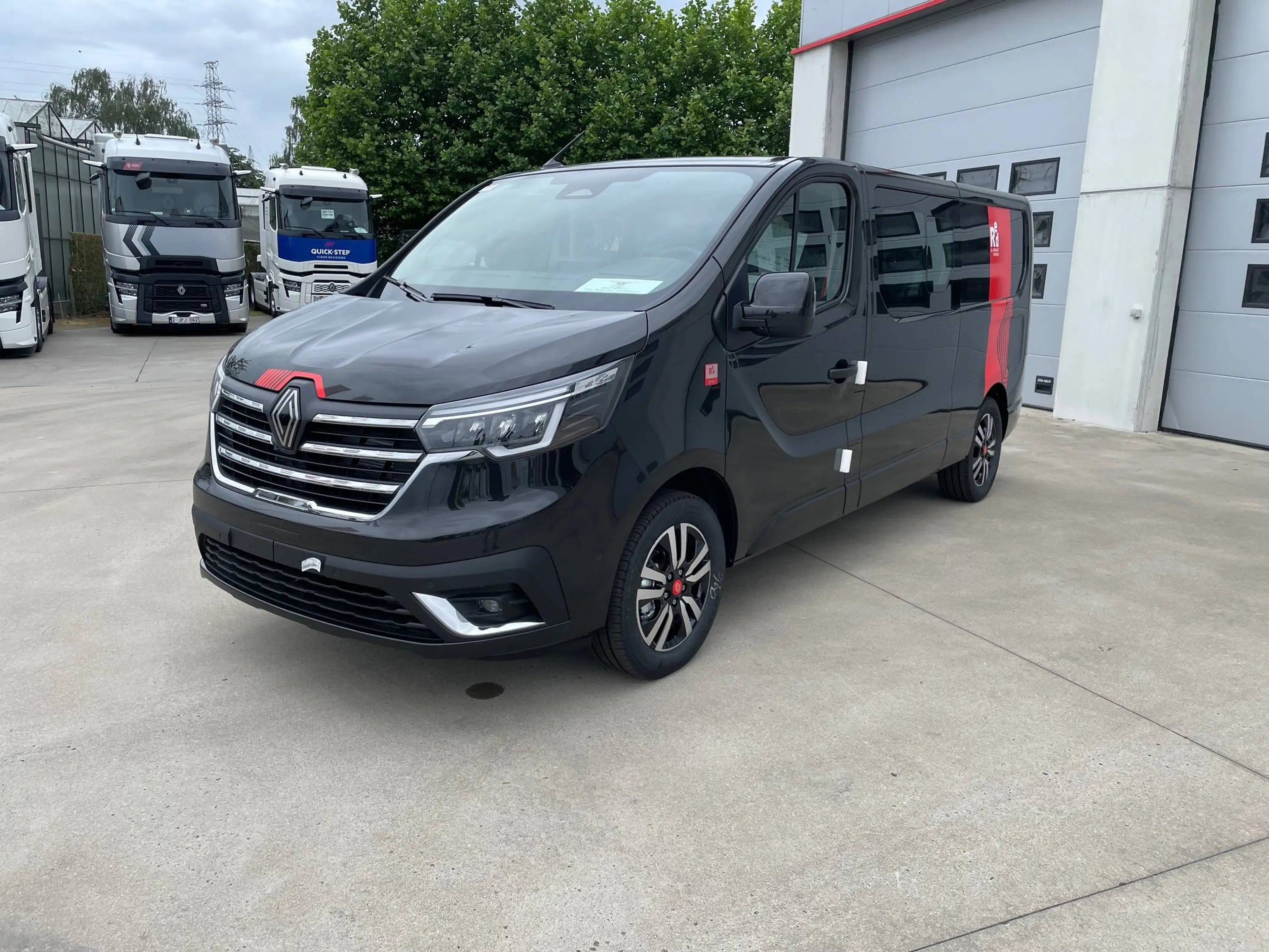 Renault Trafic Exclusive Van Crew L2H1 — photo 2