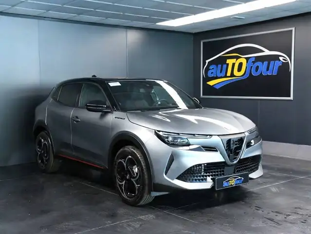 Alfa Romeo Junior Junior 1.2 ibrida Sport Speciale 145cv edct6