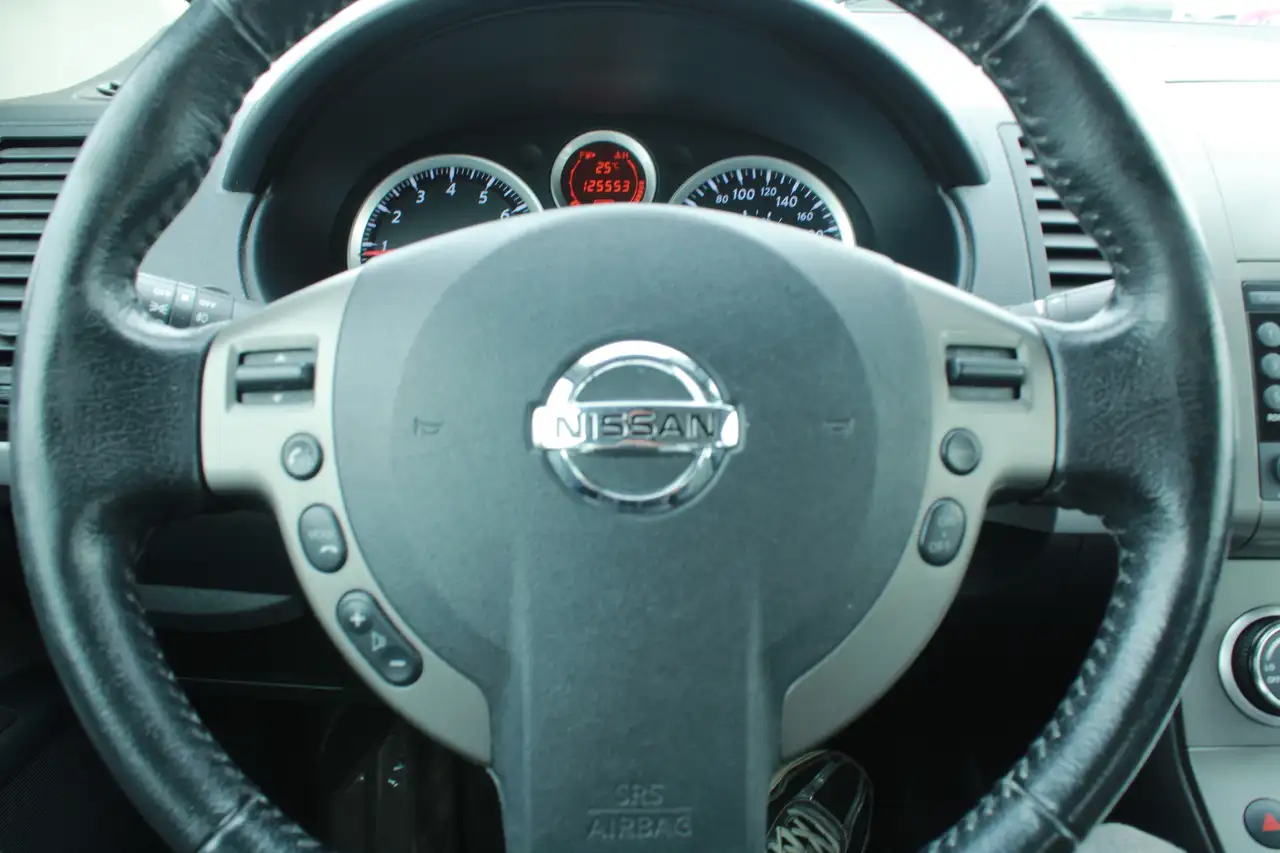Nissan Sentra снимка Nissan Sentra