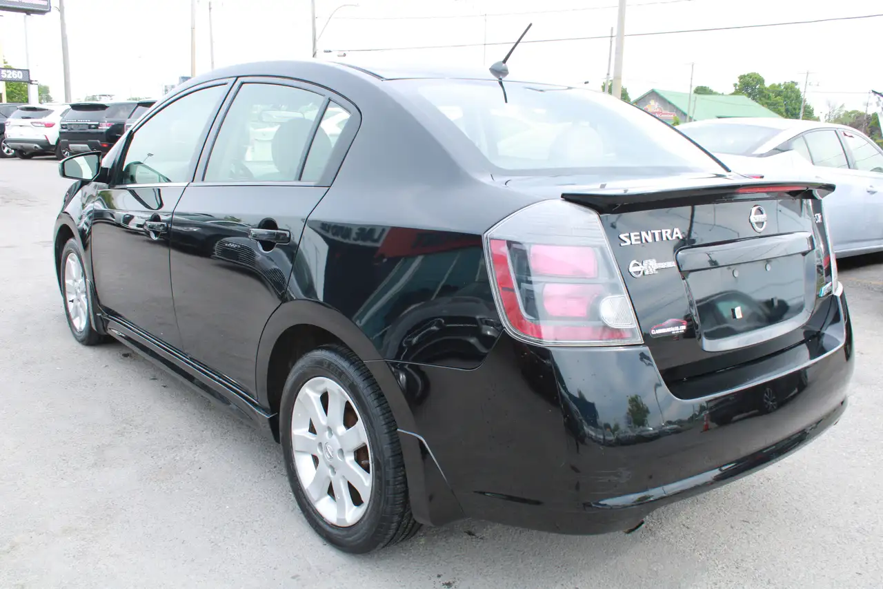 Nissan Sentra снимка Nissan Sentra