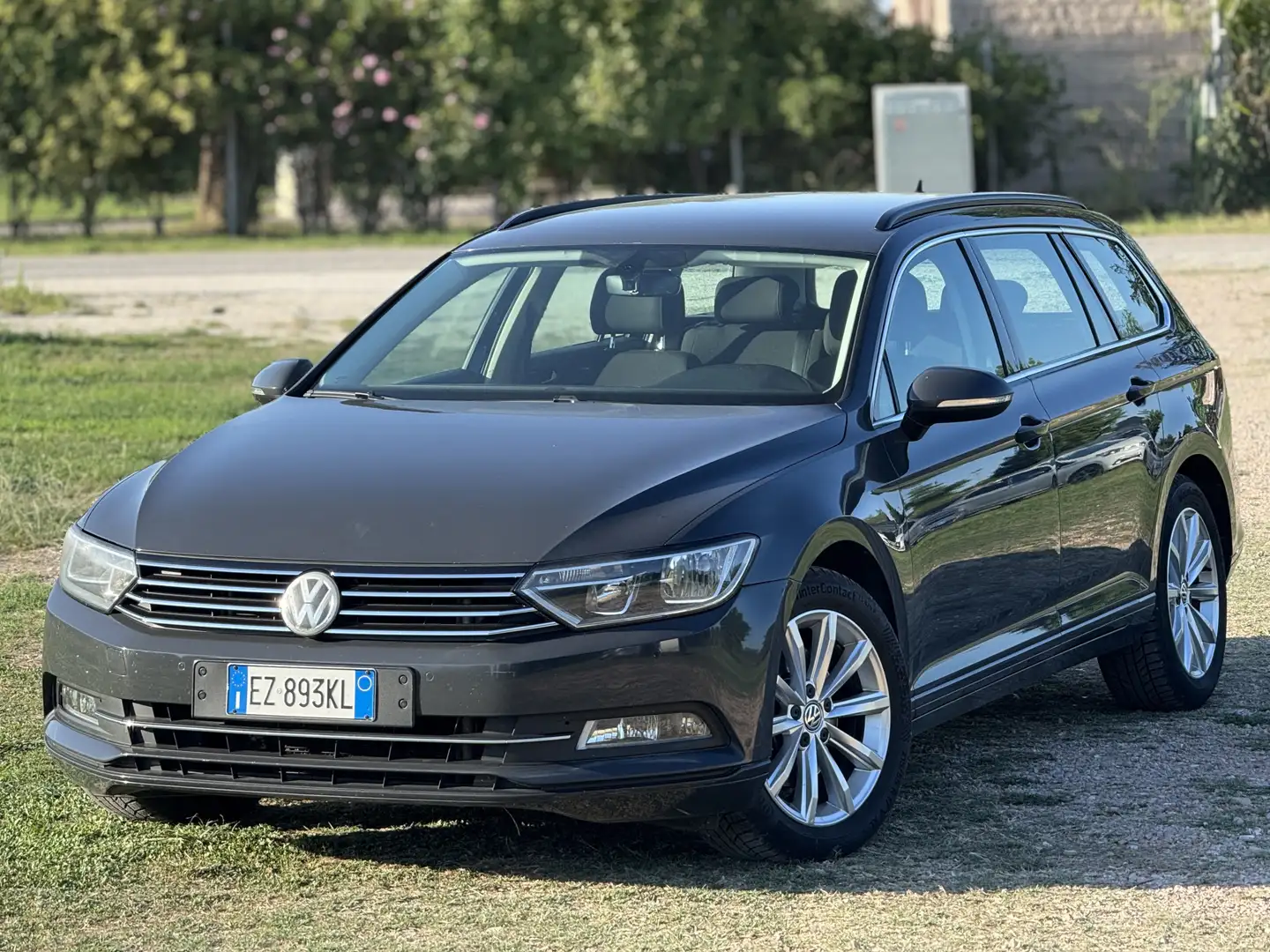 Volkswagen Passat 2.0 TDI (BlueMotion Technology) DSG Highline - 2