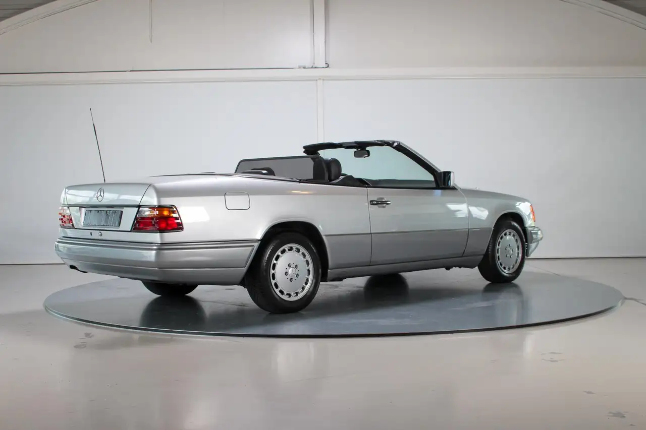 Mercedes-Benz 200 W124 E200 Cabriolet | Nieuw dak | Volledig gedocum, foto 7