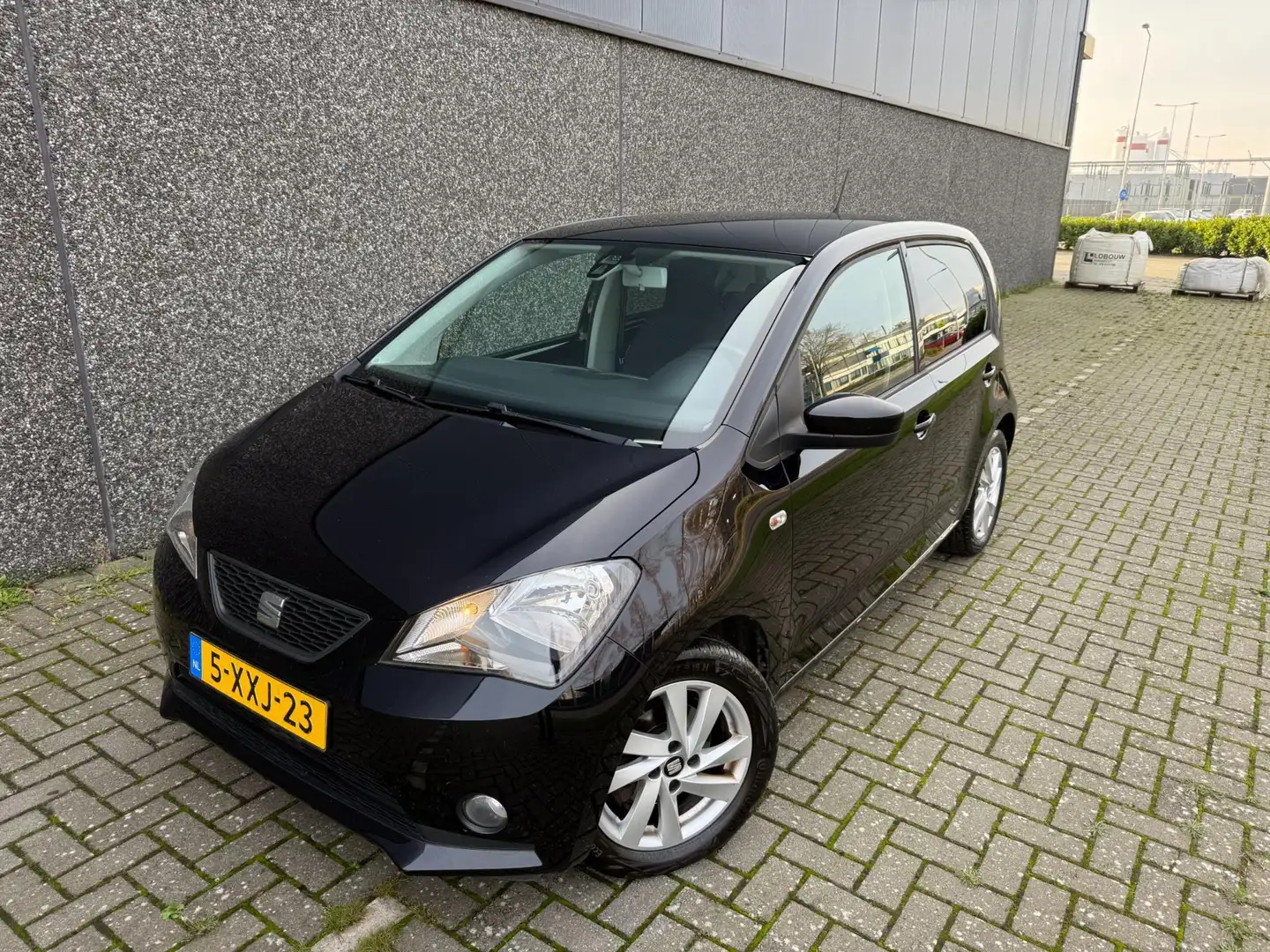 SEAT Mii 1.0 Sport Dynamic/1ste eigenaar/CRUISE/PDC/Nieuwe Noir - 2