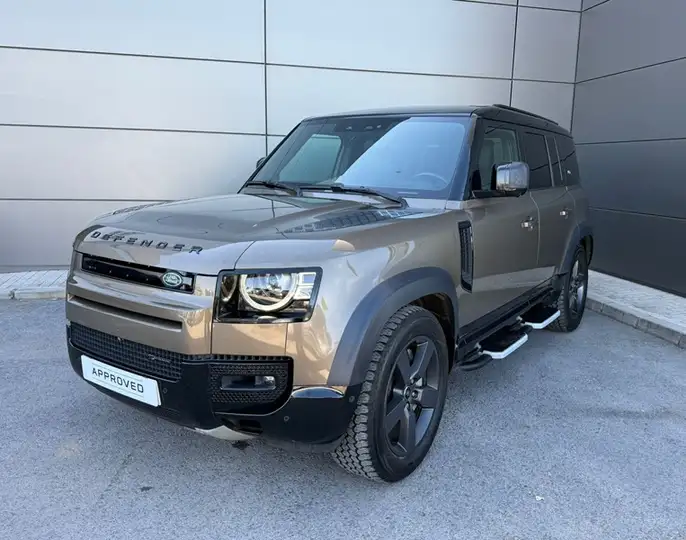 Land Rover Defender 2022