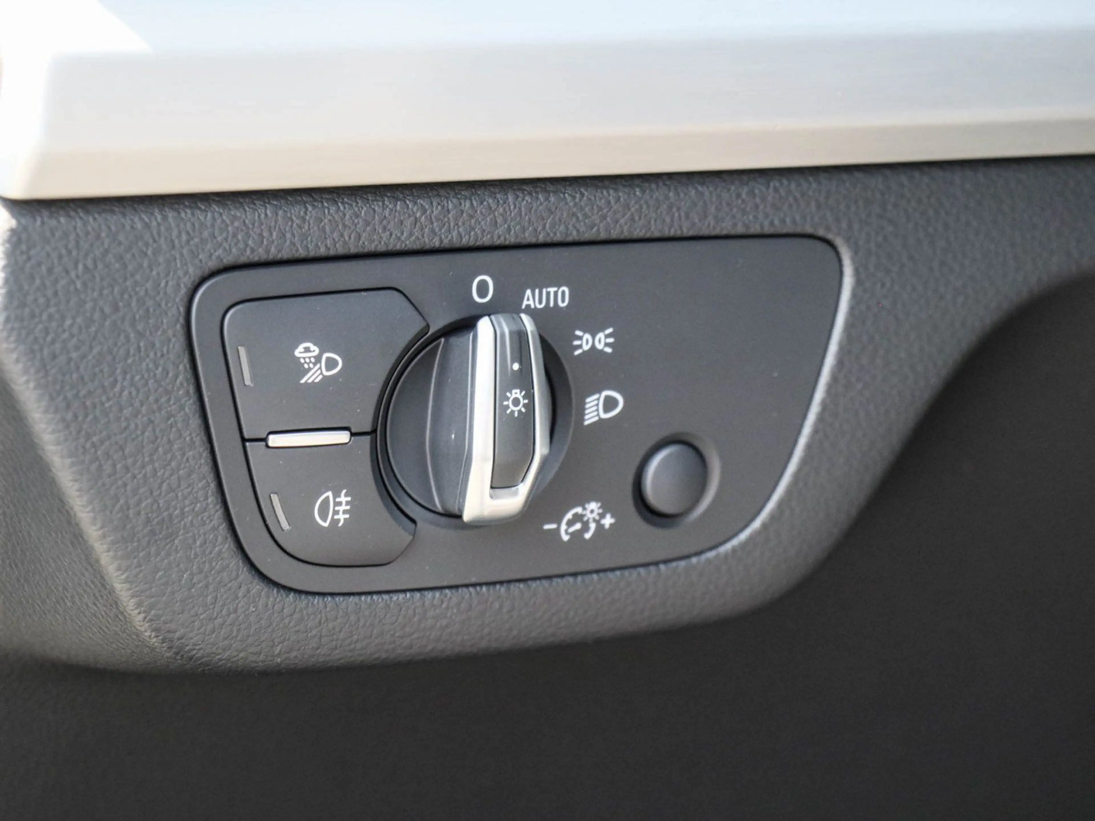 Audi Q5 55 TFSI e quattro S line B&O Matrix — photo 14
