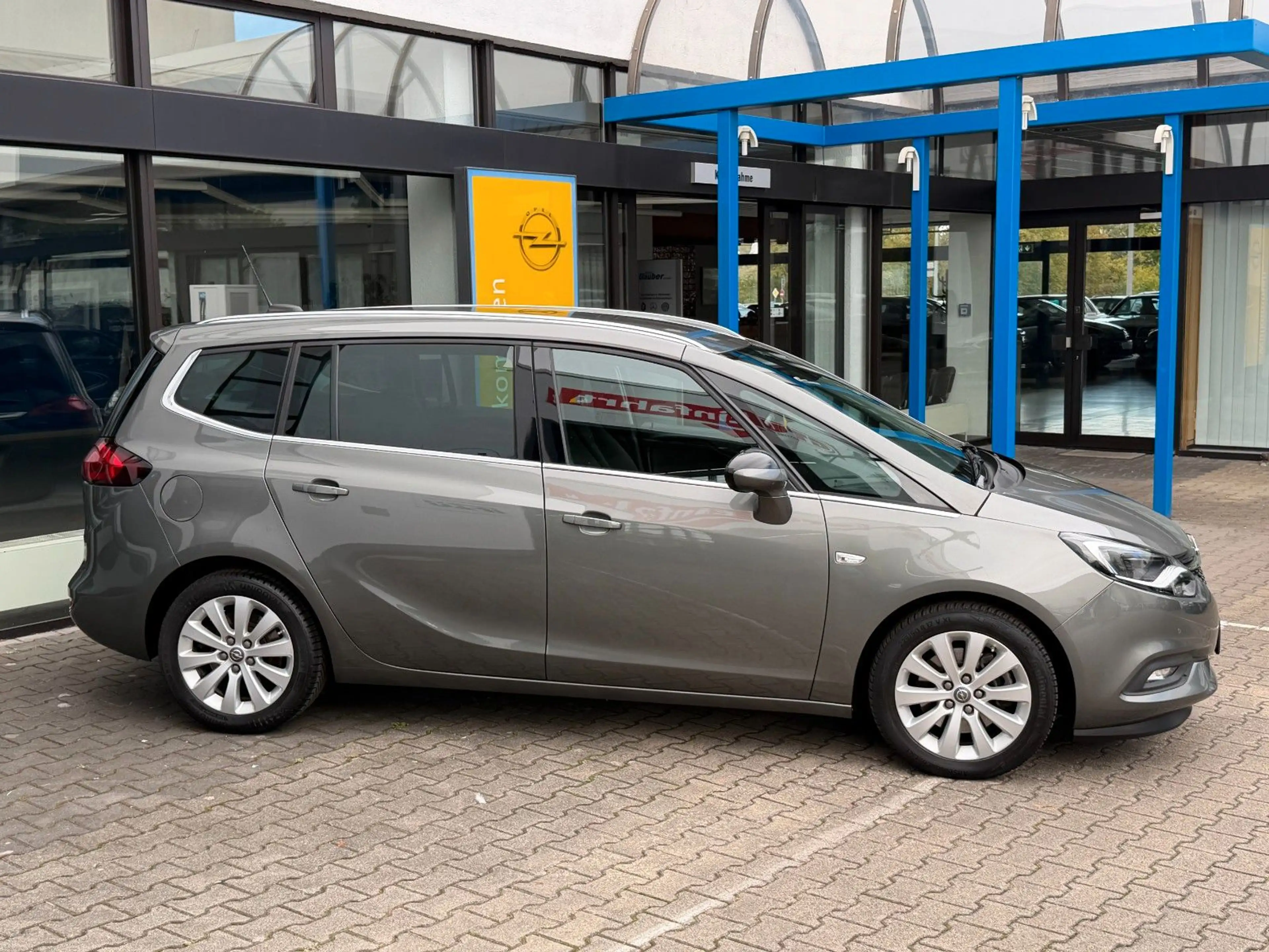 Opel Zafira C 1.6 Innovation/LED/Navi/Kamera/7-Sitzer — photo 4
