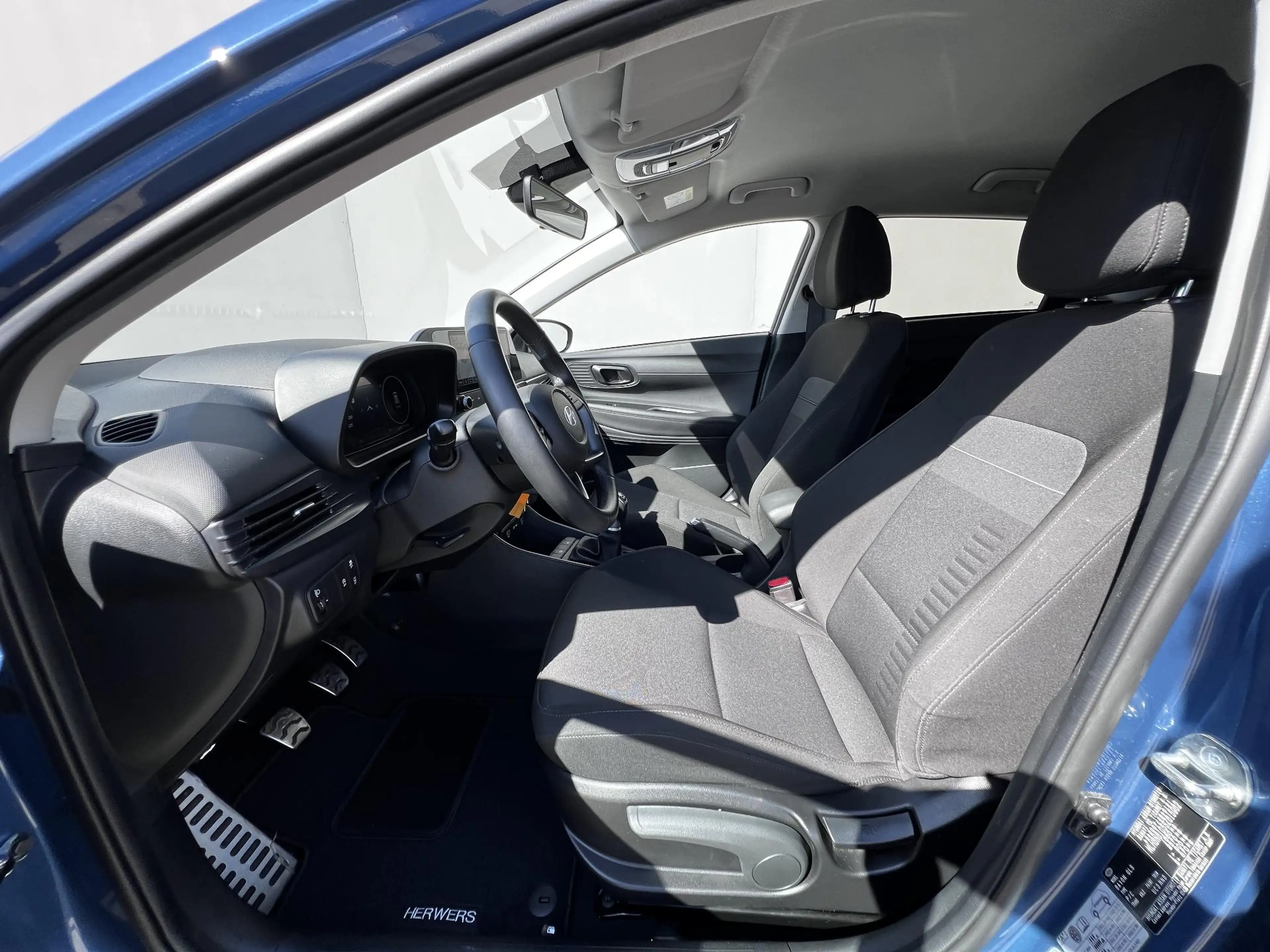 Hyundai BAYON 1.0 T-GDI Comfort / Dealer onderhouden / Navigatie — photo 8