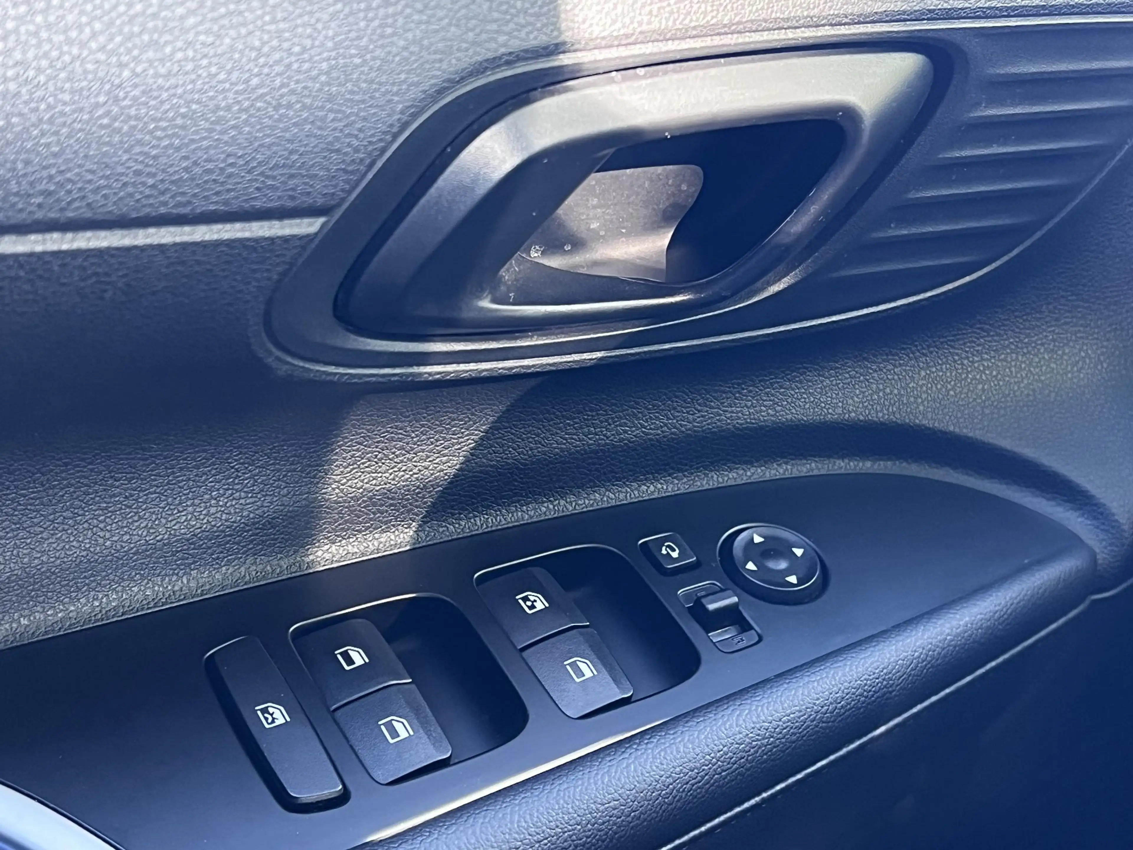Hyundai BAYON 1.0 T-GDI Comfort / Dealer onderhouden / Navigatie — photo 27