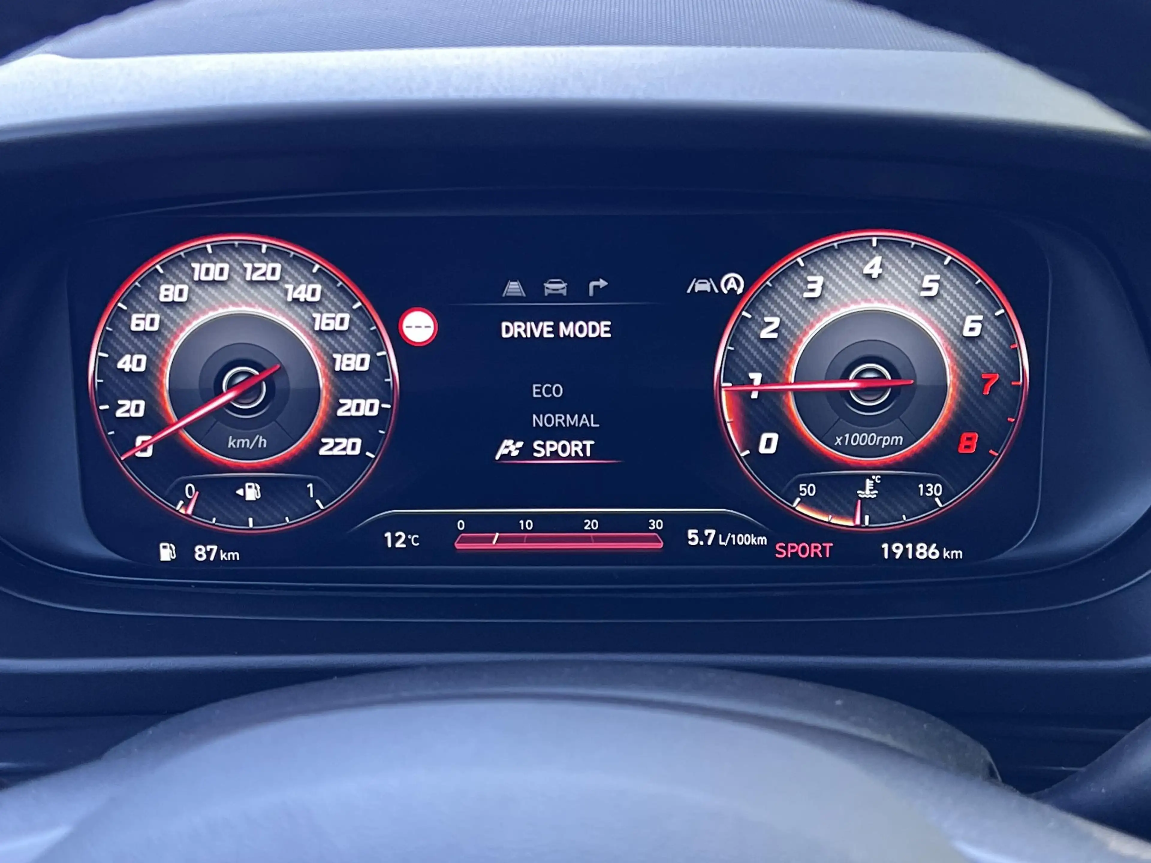 Hyundai BAYON 1.0 T-GDI Comfort / Dealer onderhouden / Navigatie — photo 31