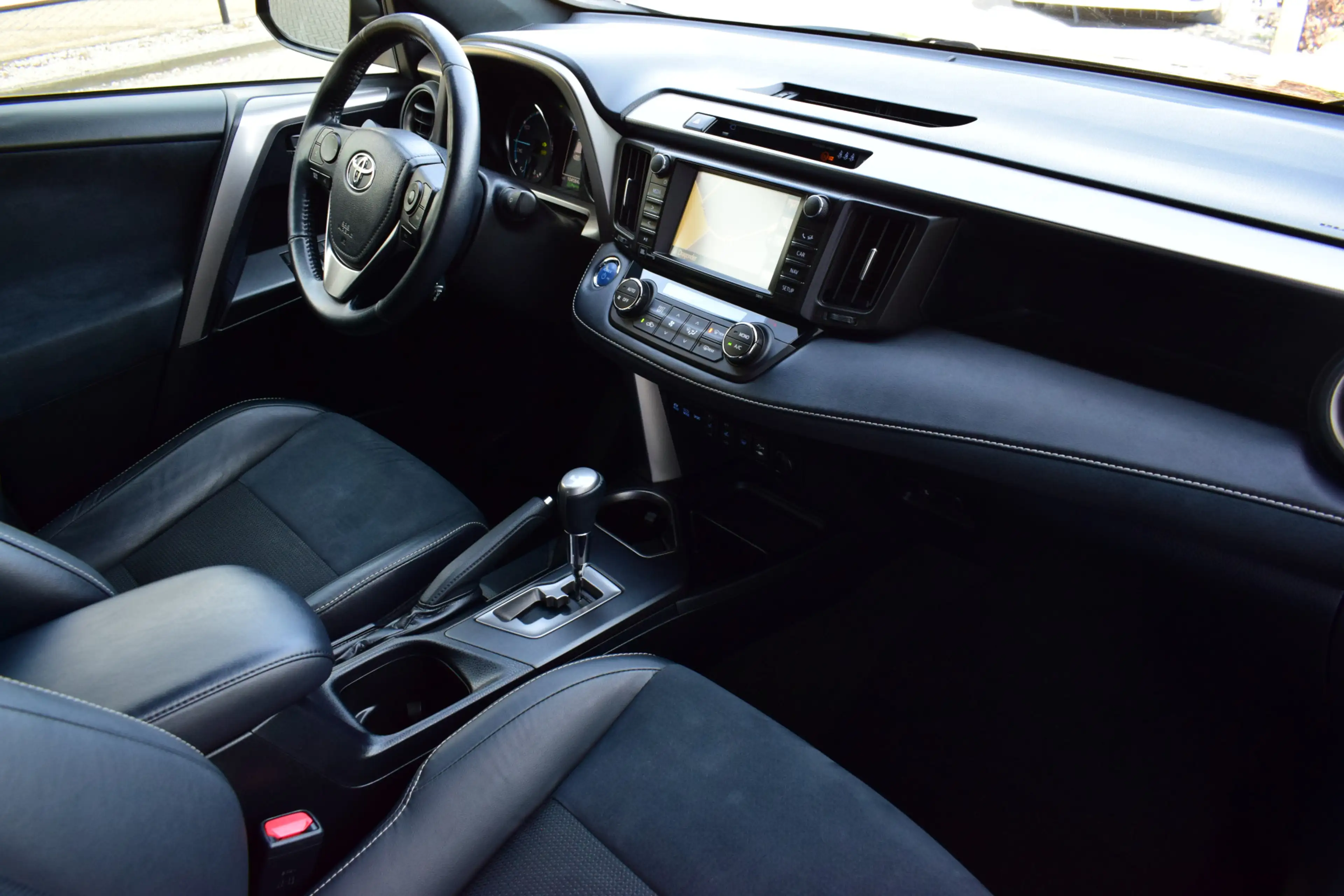 Toyota RAV 4 2.5 Hybrid AWD Style | Navigatie | Camera | Stoelv — photo 14